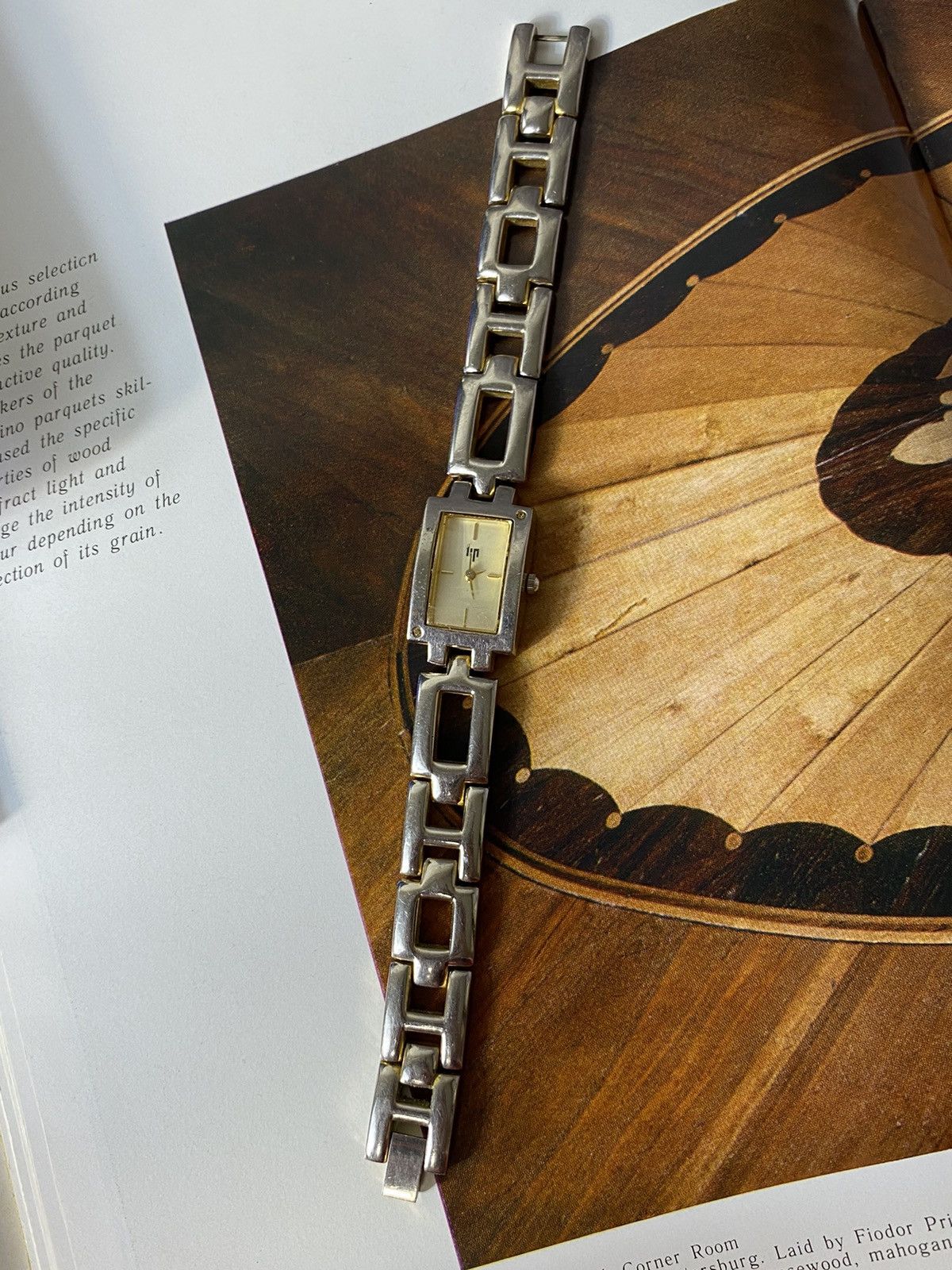 Jewelry Vintage LIP Watch, French Classic Design Size ONE SIZE - 5 Thumbnail