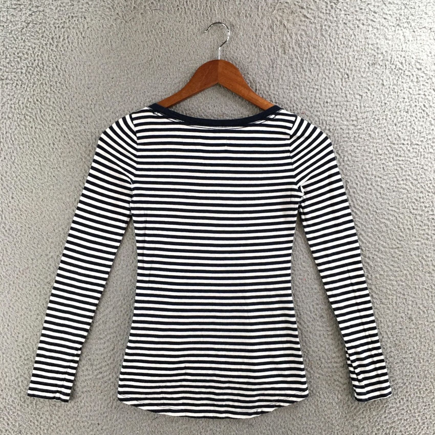 Abercrombie & Fitch Abercrombie Shirt Womens M Black White Striped Long Sleeve Crewneck Pull Over Size M / US 6-8 / IT 42-44 - 7 Thumbnail
