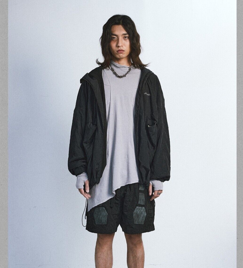 Japanese Brand D5OVE Metallic Black Technical Jacket Pleated Effect Size US XL / EU 56 / 4 - 12 Thumbnail