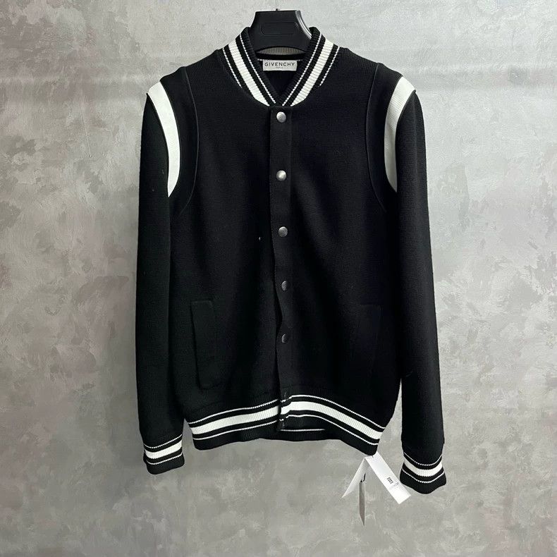 Givenchy Givenchy Latest Model Black Letter Embroidered Striped Bas Size US L / EU 52-54 / 3 - 1 Thumbnail