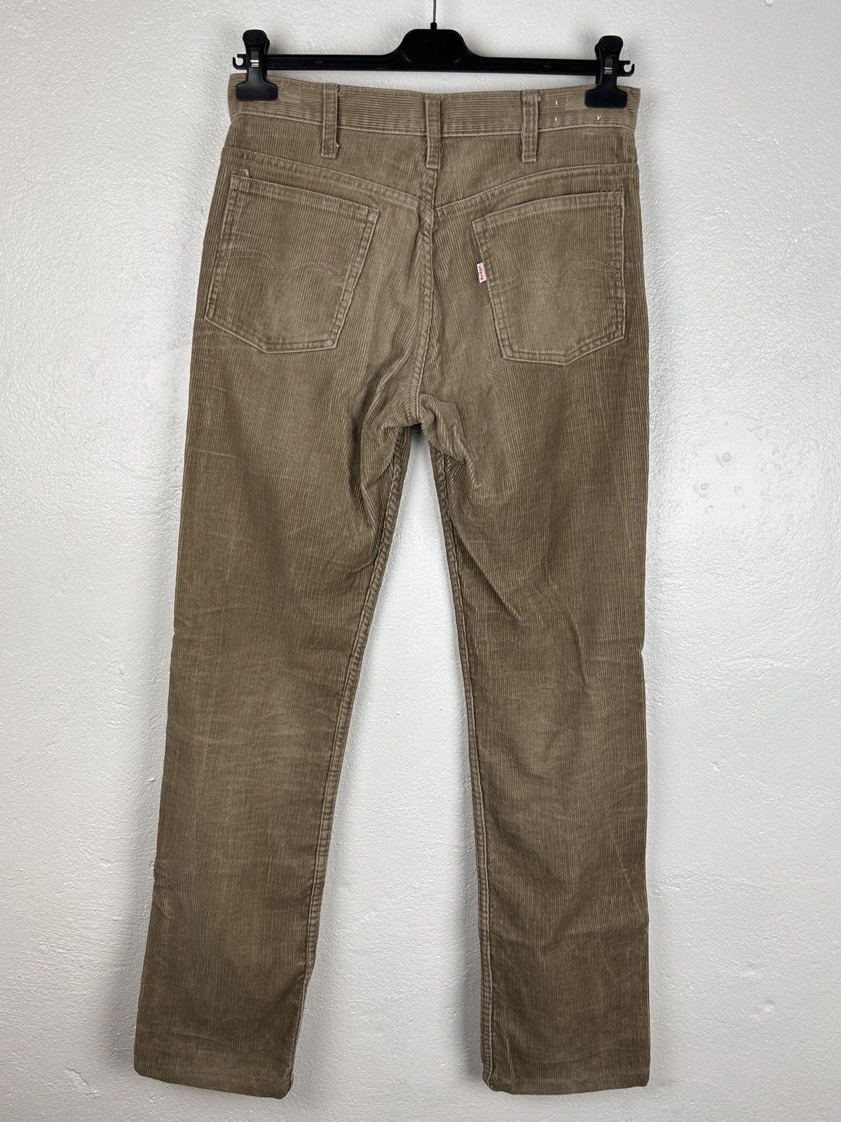 Levi's 80s Vintage Levis Corduroy Velvet Pants Trousers In Beige Size US 30 / EU 46 - 7 Thumbnail