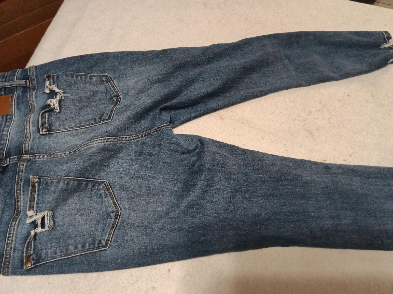 Other Judy Blue Distressed Skinny Jeans Size 11/30 Size 30" / US 8 / IT 44 - 5 Thumbnail