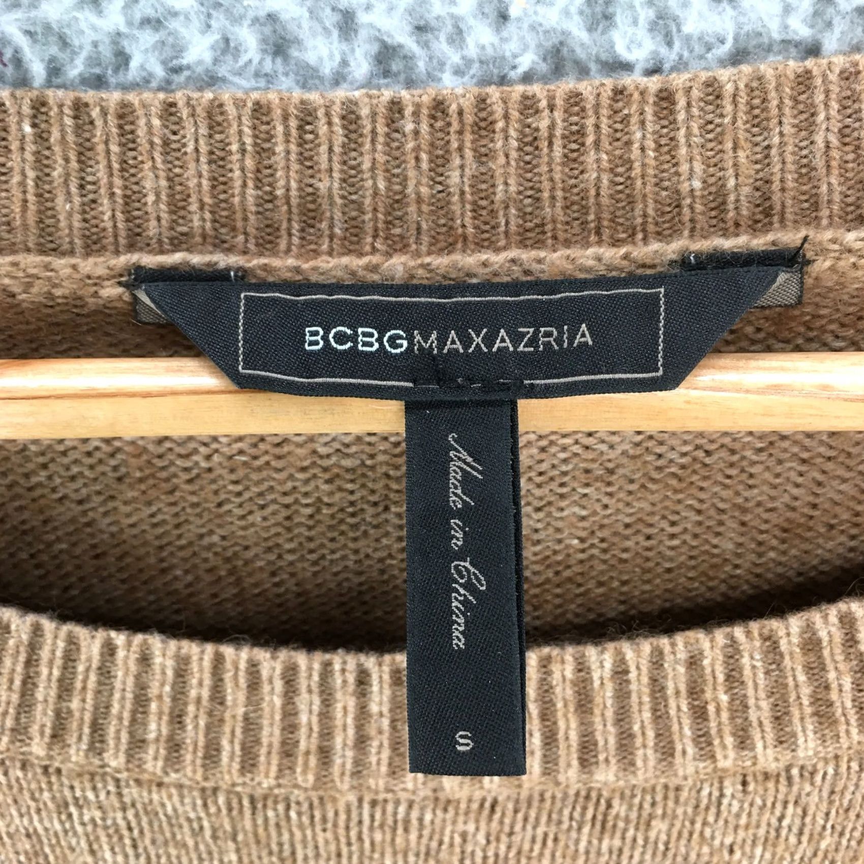 Bcbgmaxazria BCBGMAXAZRIA Pullover Sweater Womens S Brown Wool Blend Boat Neck Front Pockets Size S / US 4 / IT 40 - 6 Thumbnail