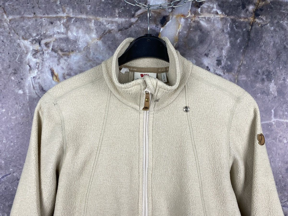 Fjallraven Women’s Fjall Raven Stina Fleece Jacket Outdoor Size Small Size S / US 4 / IT 40 - 2 Thumbnail