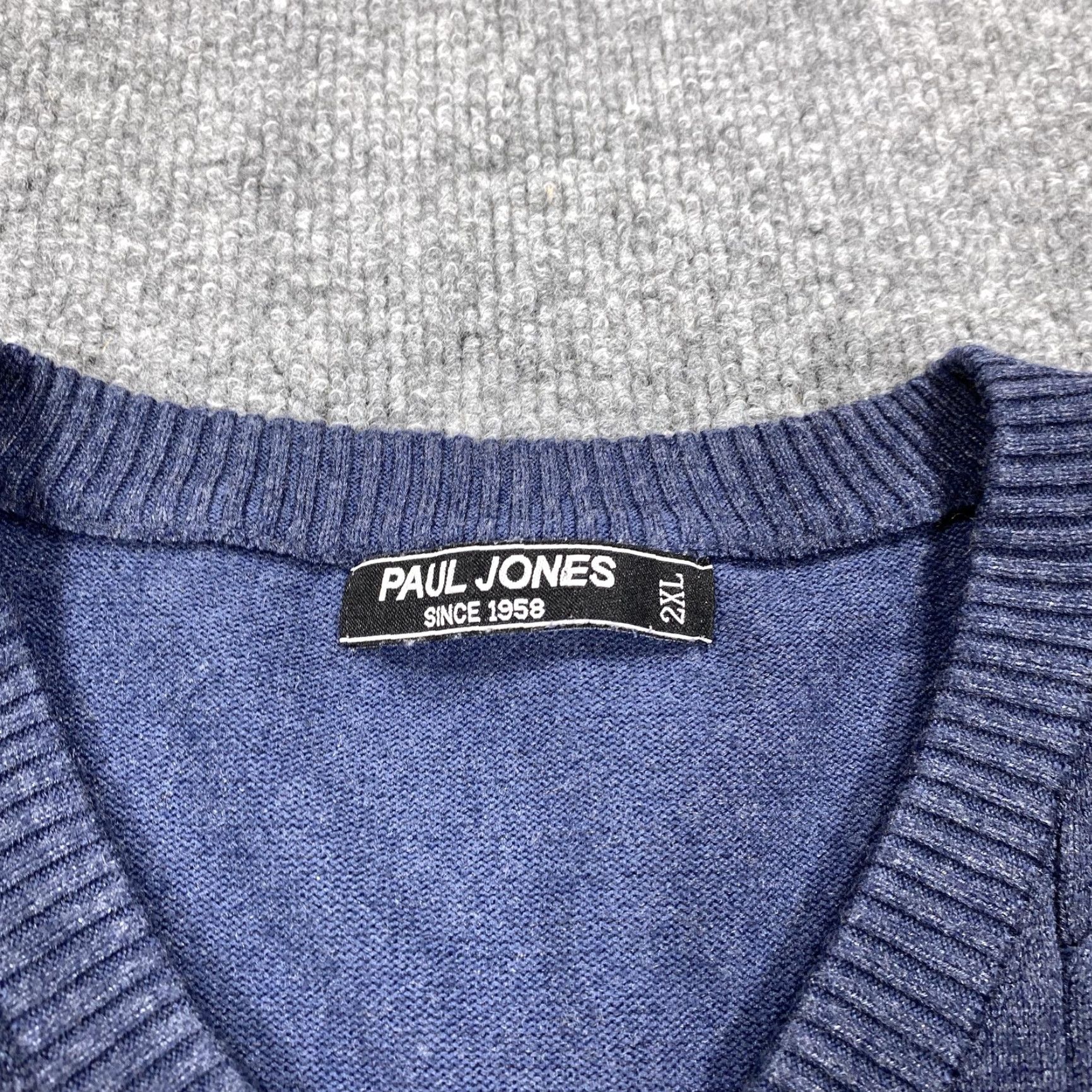 Vintage Paul Jones Mens Sweater Vest 2XL Blue V-Neck Cable-Knit Sleeveless Pullover Vest Size US XXL / EU 58 / 5 - 2 Thumbnail