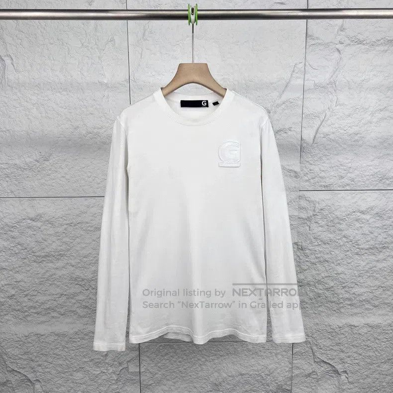 Givenchy Givenchy White Logo Patch Long Sleeve T-Shirt Size US XS / EU 42 / 0 - 1 Thumbnail