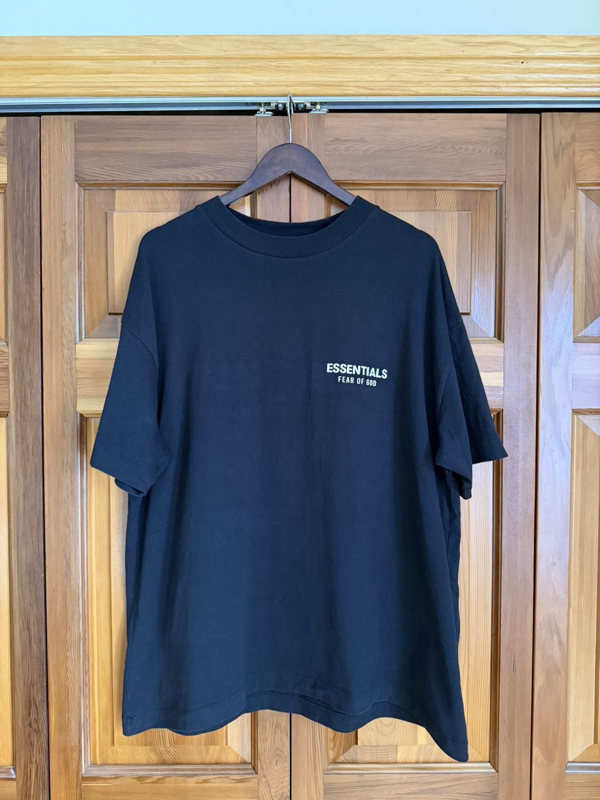 Fear of God Essentials Short Sleeve Tee Size US L / EU 52-54 / 3 - 1 Thumbnail