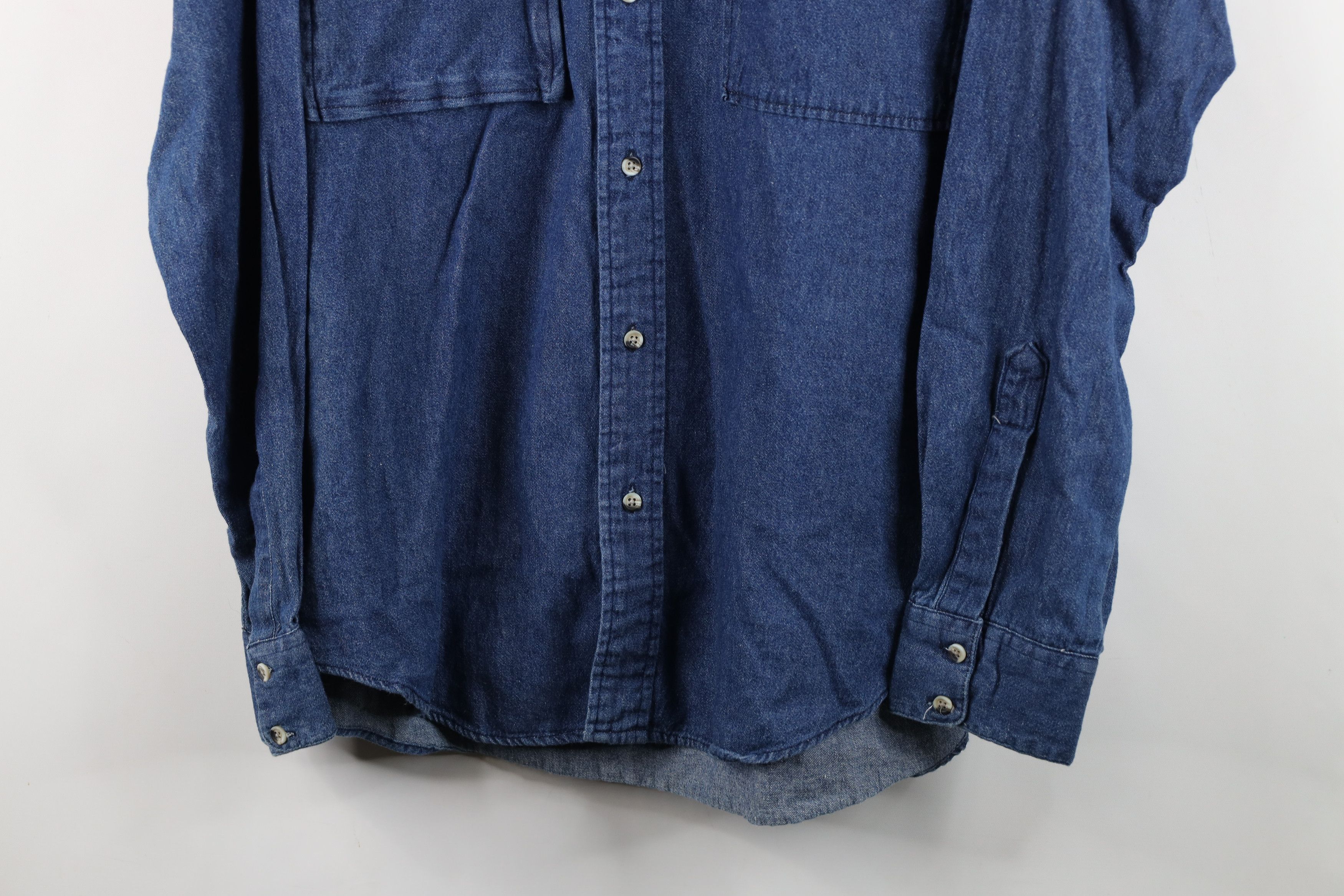 Vintage Vintage 90s Easy Access Conceal Carry Denim Button Shirt USA Size US L / EU 52-54 / 3 - 3 Thumbnail