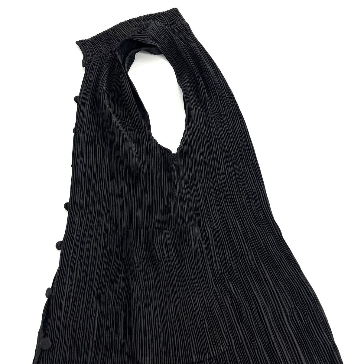 Issey Miyake × Pleats Please Issey Miyake Pleats Please Issey Miyake 3D Pocket Sleeveless Button Up Size US L / EU 52-54 / 3 - 7 Thumbnail