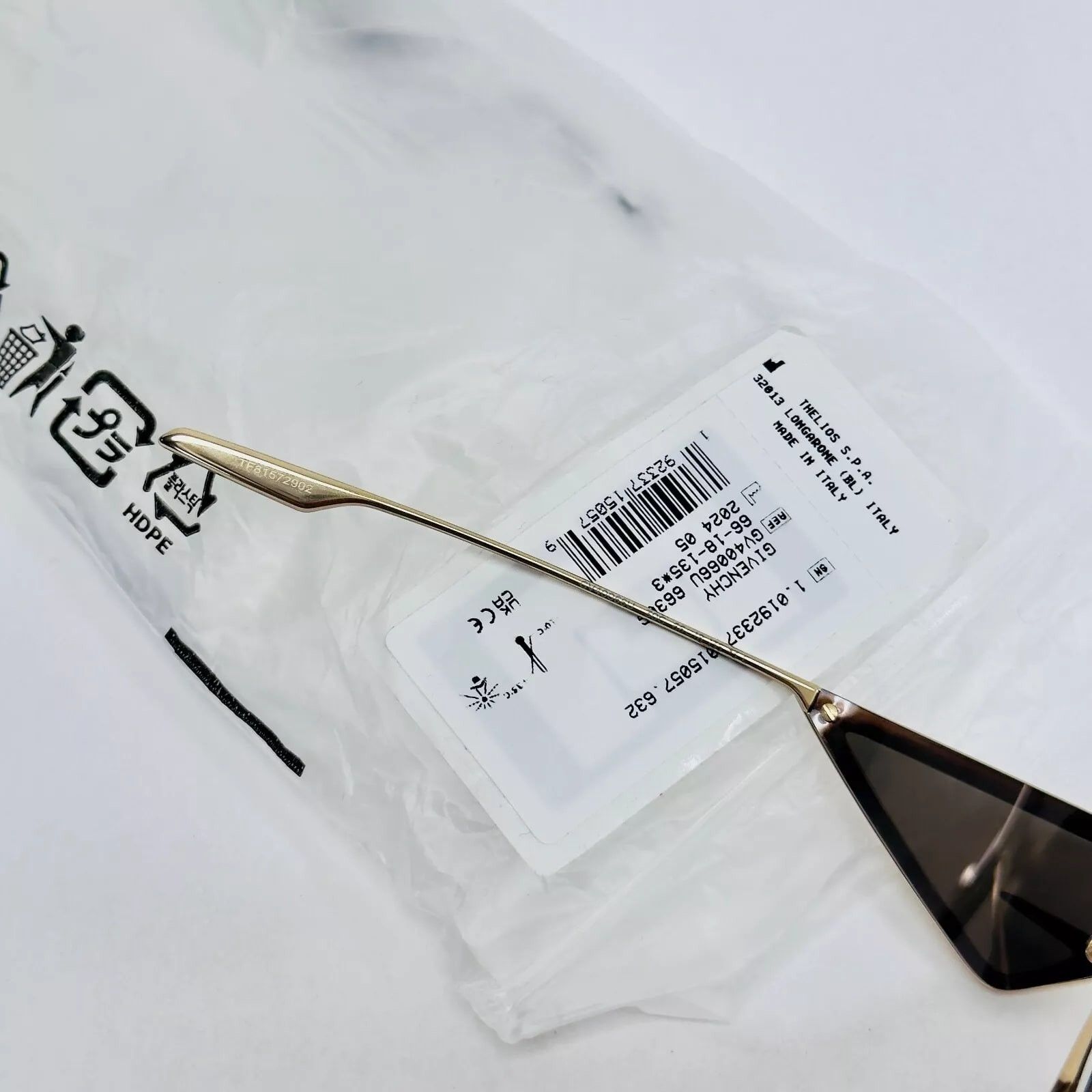 Givenchy GIVENCHY GIV CUT 40066 Gold Mirrored GV40066U Sunglasses Size ONE SIZE - 8 Thumbnail