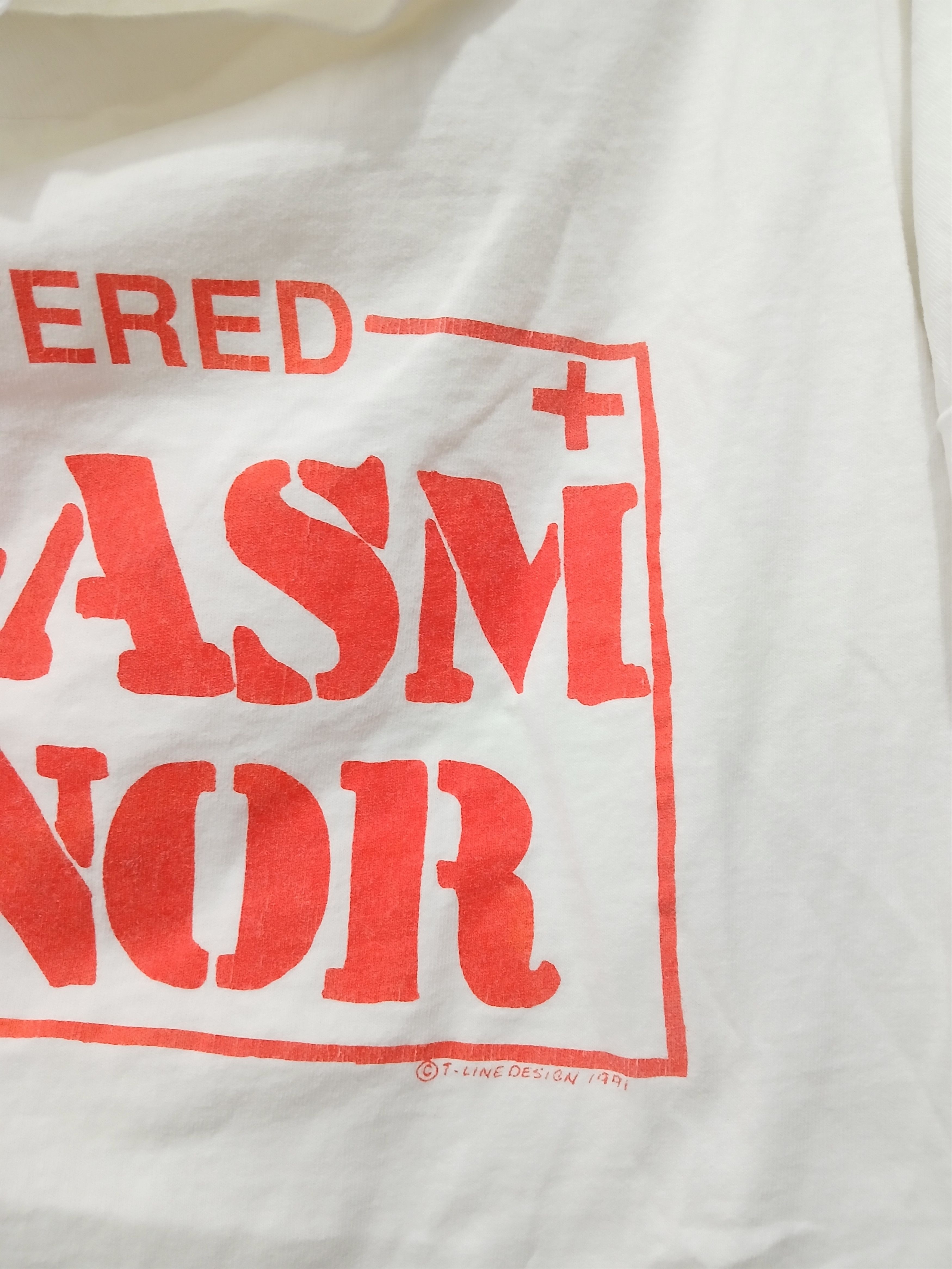 Vintage REGISTERED ORGASM DONOR Font Joke Vintage Tee 1991 Size US L / EU 52-54 / 3 - 3 Thumbnail