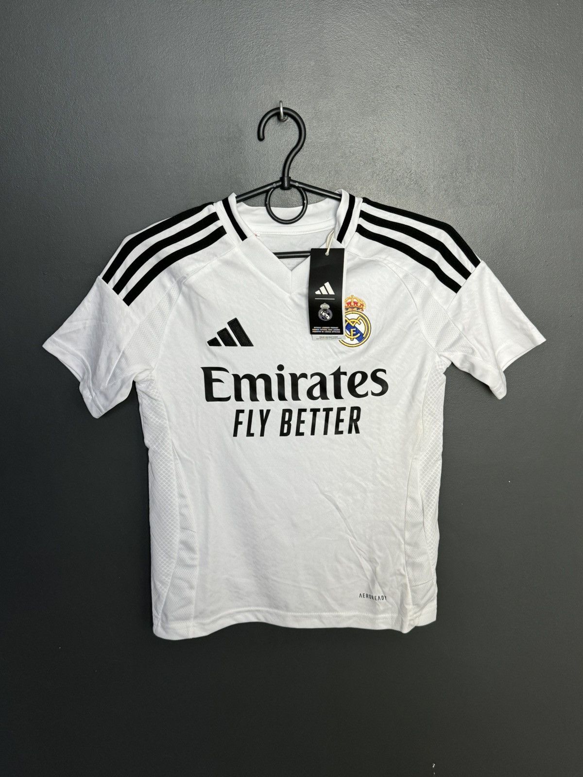Adidas KIDS New Real Madrid 24/25 Home Mbappe Football Jersey Size US XS / EU 42 / 0 - 2 Thumbnail
