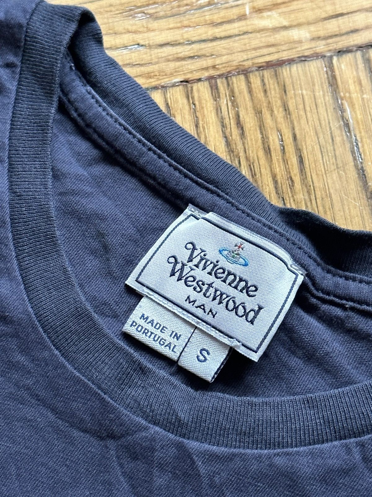 Vivienne Westwood Vivienne Westwood Logo Base T Shirt Size US S / EU 44-46 / 1 - 6 Thumbnail