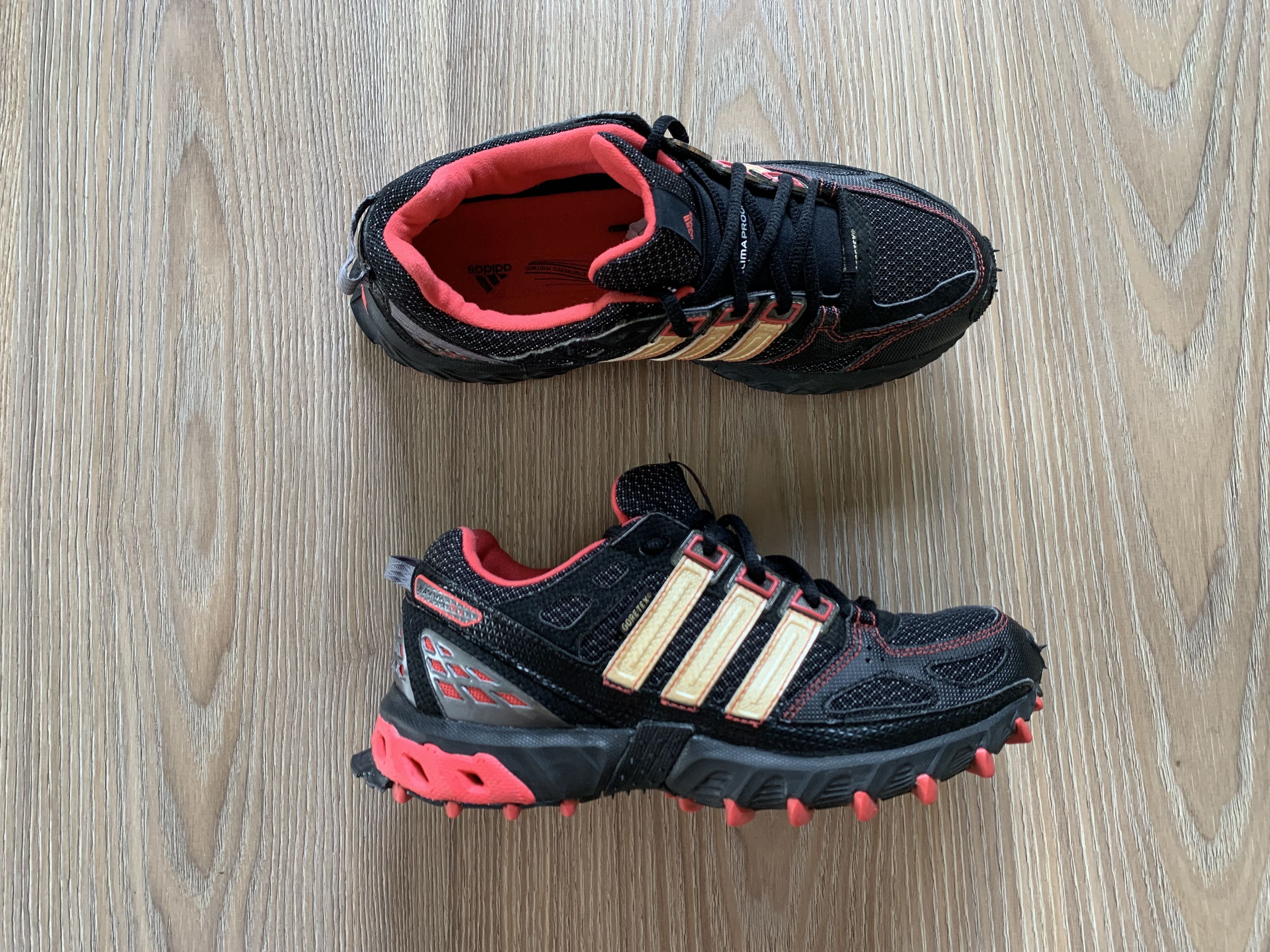 Adidas Kanadia Trail GTX® Women's Sneakers