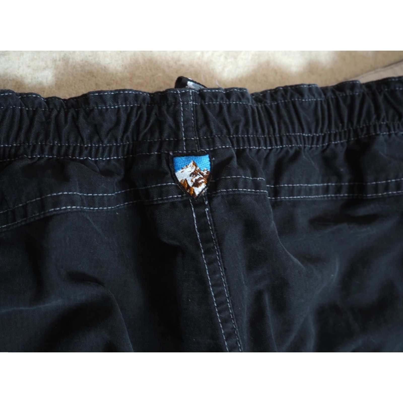 Vintage VINTAGE Kuhl Black Nylon Cargo Pants Womens 29W 29" 30" Outdoor Hiking Baggy Straight Capri Nature 2000s Y2k Shirt? Size 29" - 6 Thumbnail