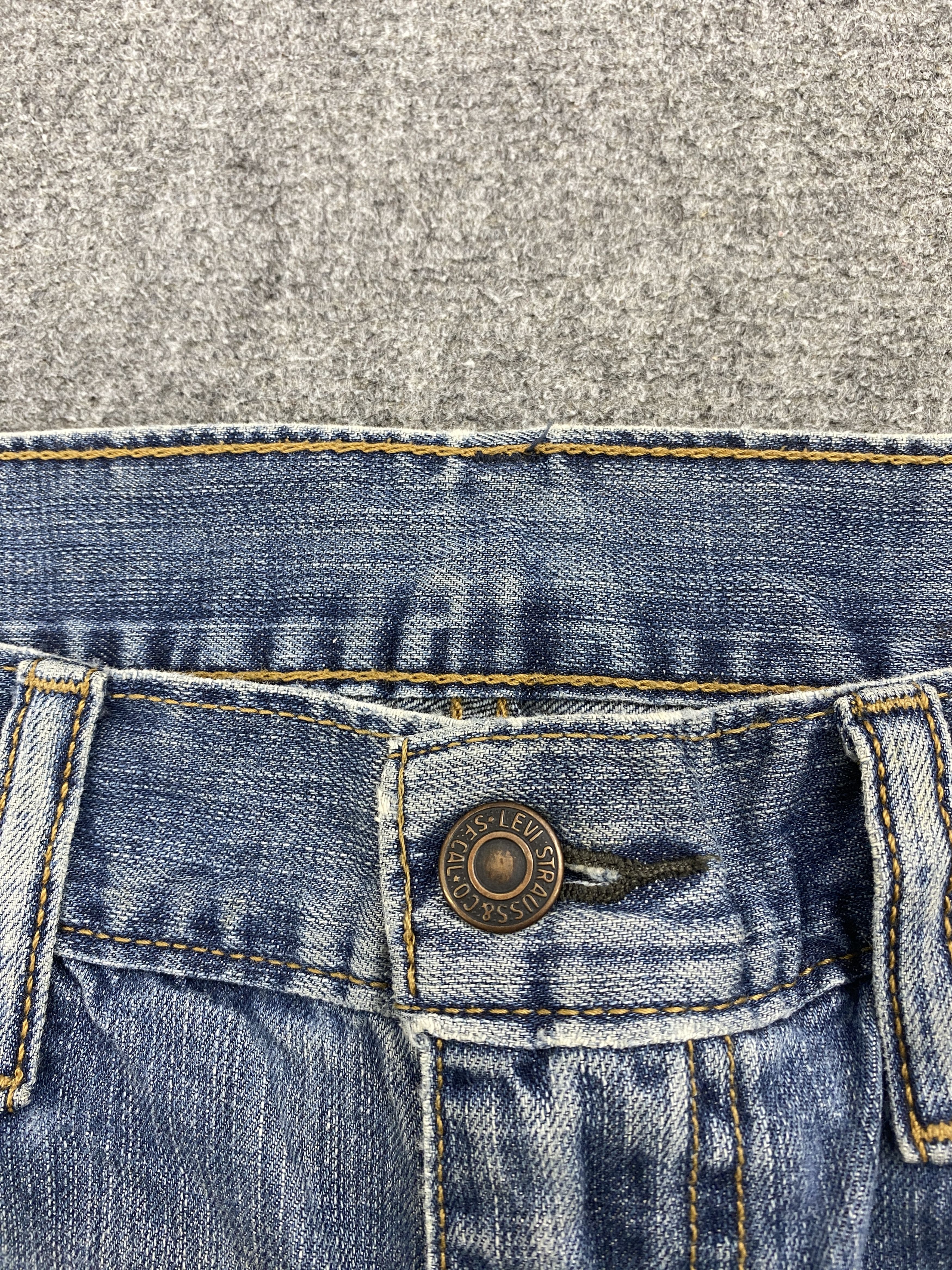 Levi's × Vintage Dirty Vintage Levi's 527 Flared Bootcut Jeans Size US 34 / EU 50 - 9 Thumbnail