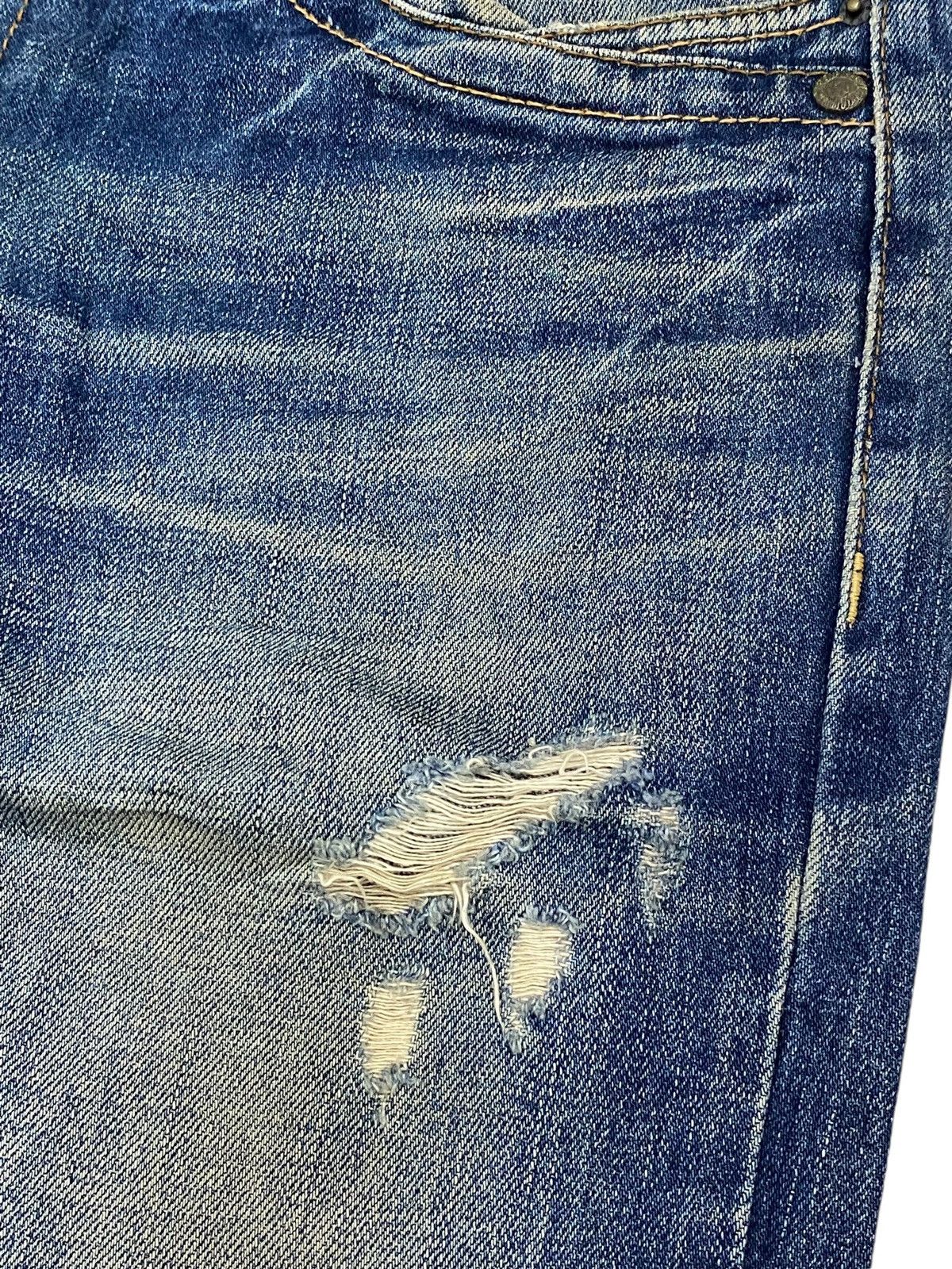 GOSTAR DE FUGA × Japanese Brand Flare Red Pepper Japan Denim Embroidery Mud Washed Distress Size US 32 / EU 48 - 14 Thumbnail