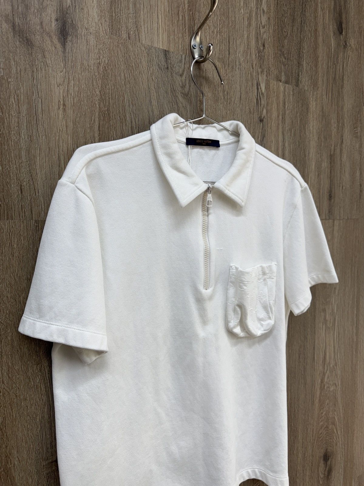Louis Vuitton Louis Vuitton White Monogram Short Button Up Size US S / EU 44-46 / 1 - 2 Thumbnail