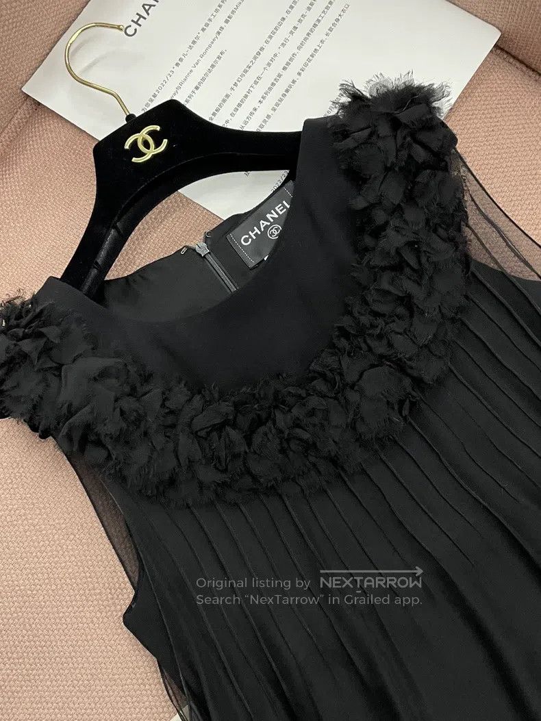Chanel Chanel Black mesh two-piece silk dress Size XS / US 0-2 / IT 36-38 - 2 Thumbnail