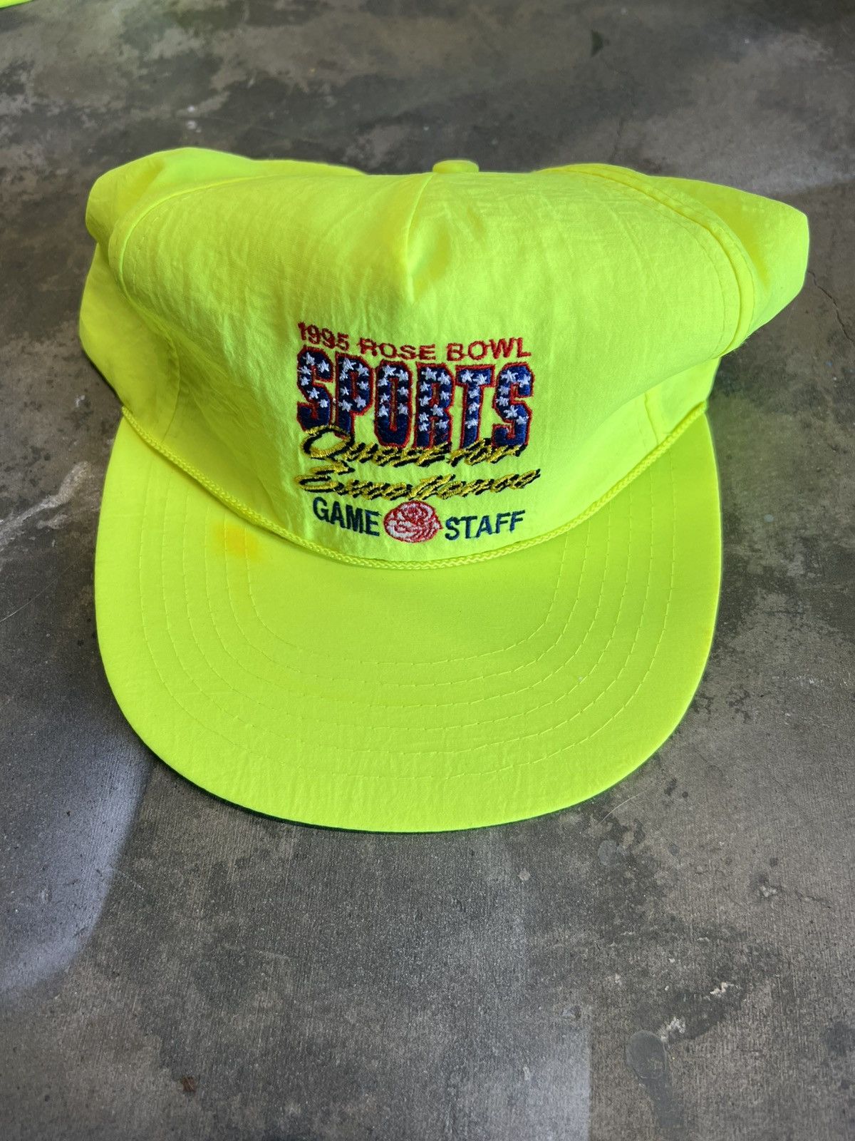 Vintage Vintage 1995 Rose Bowl Sports Game Staff Hat Size ONE SIZE - 1 Thumbnail