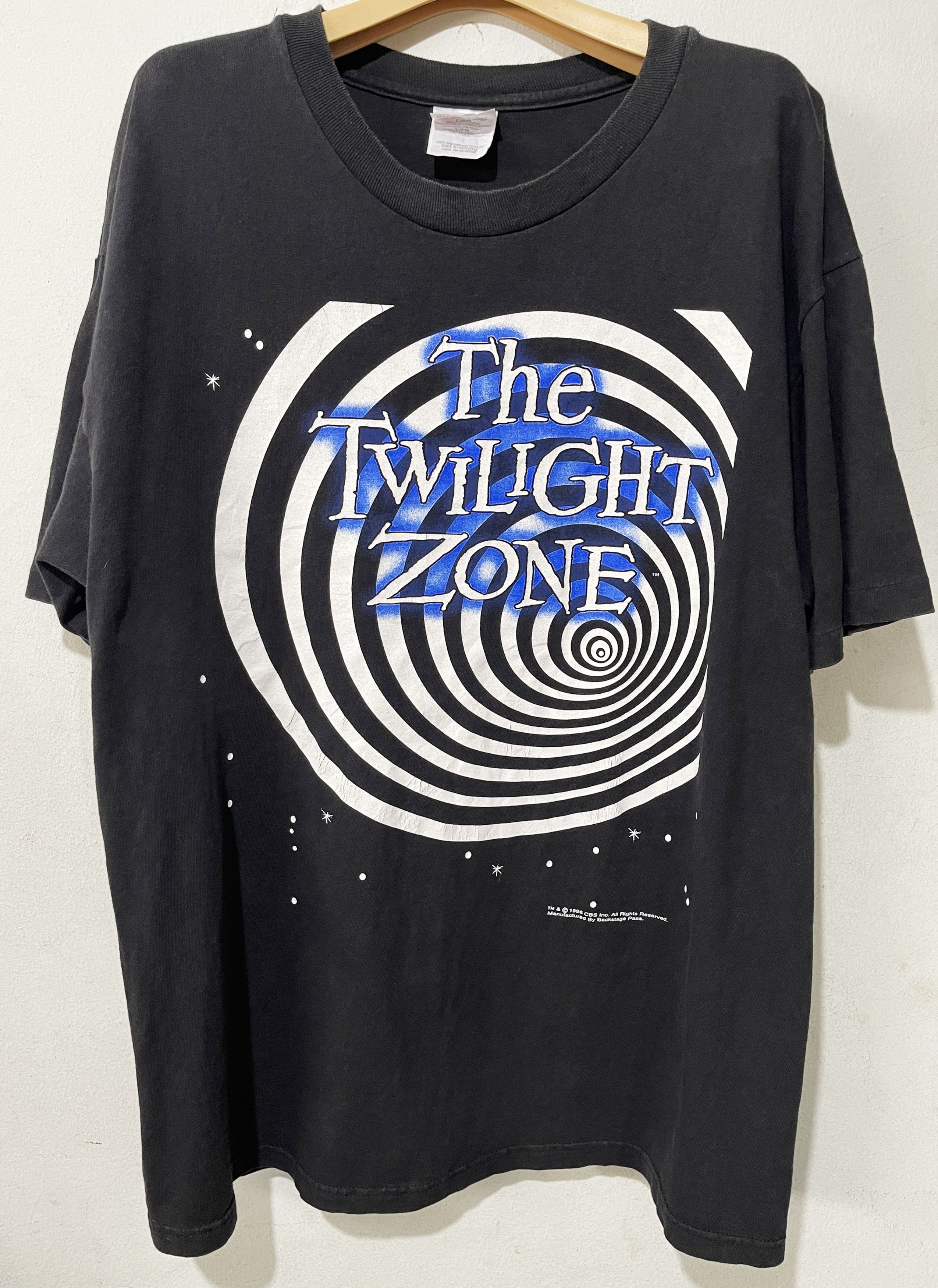 Vintage Vintage 1996 The Twilight Zone Shirt Size US L / EU 52-54 / 3 - 1 Thumbnail