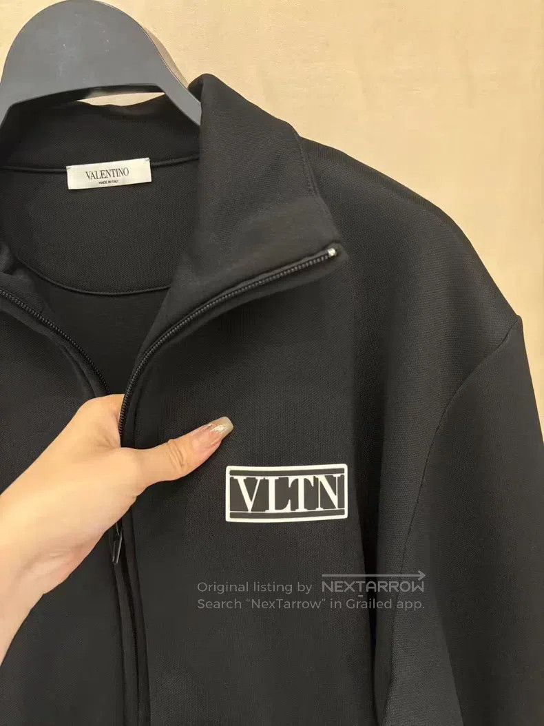 Valentino Valentino Men's black blend zip cardigan Size US M / EU 48-50 / 2 - 3 Thumbnail
