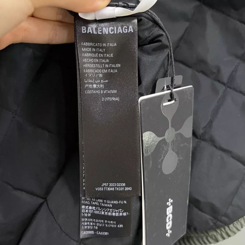 Balenciaga Balenciaga Olive embroidered logo jacket Size US M / EU 48-50 / 2 - 5 Thumbnail