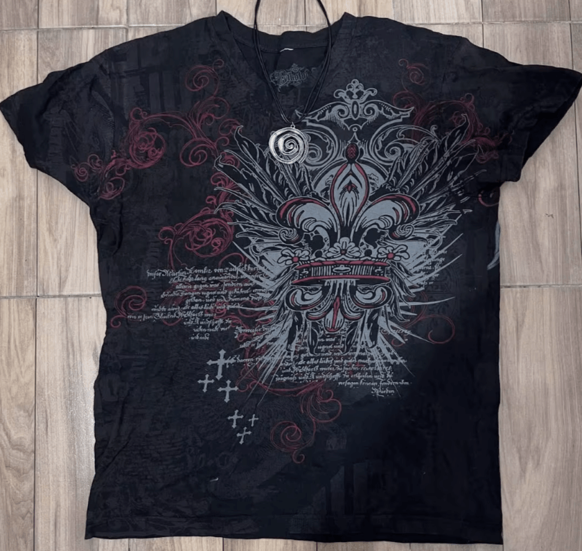 Japanese Brand Gothic Y2K T-shirt Size US S / EU 44-46 / 1 - 8 Thumbnail