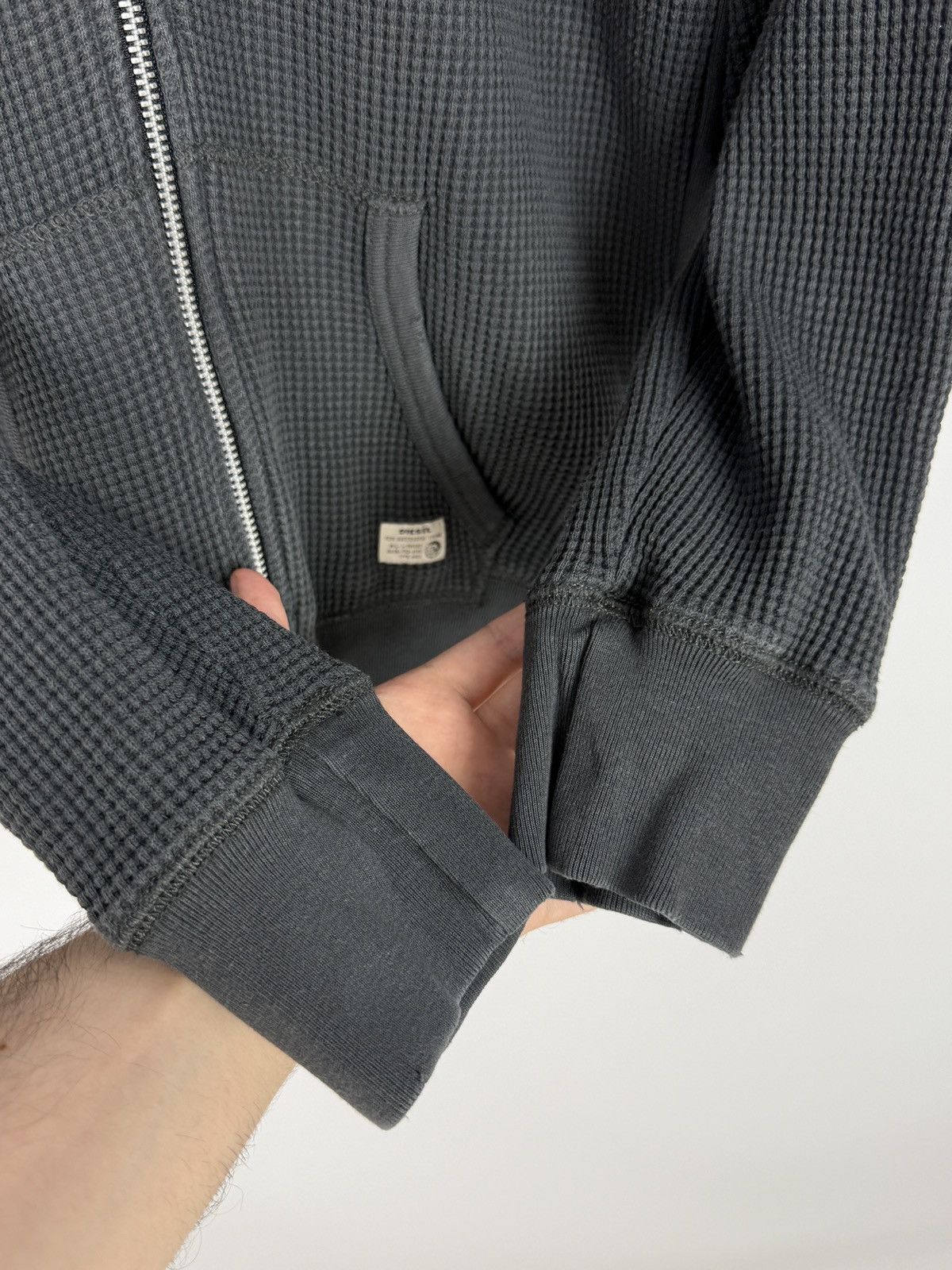 Diesel Diesel Distressed Charcoal Gray Waffle Zip Hoodie M/L Size US M / EU 48-50 / 2 - 4 Thumbnail