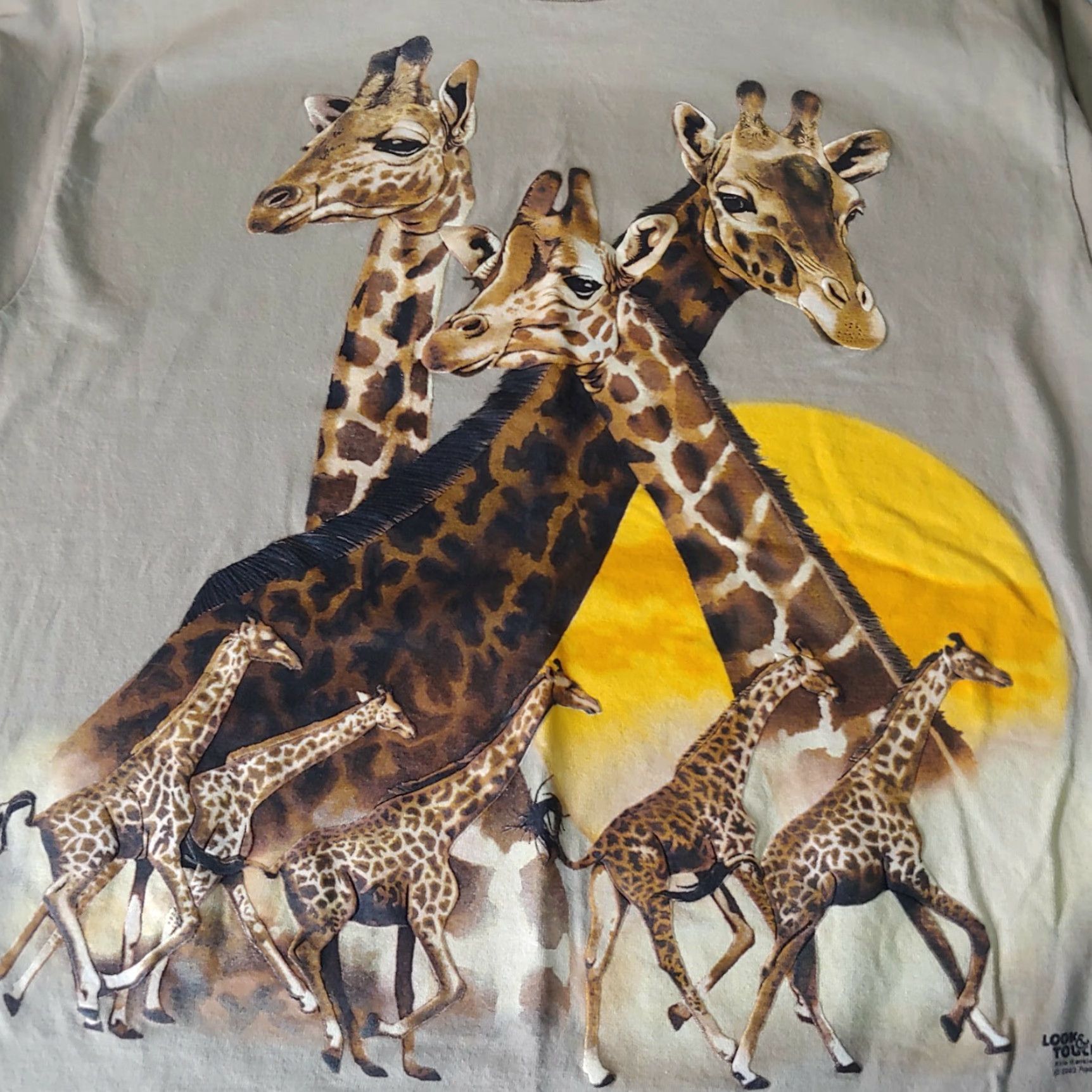 Fruit Of The Loom Fruit of the Loom Look And Touch Giraffe Large T Shirt Animals Textured Graphic Sun Nature Safari Mens Large Brown Crew Neck Short Sleeve 100% cotton Size US L / EU 52-54 / 3 - 3 Thumbnail