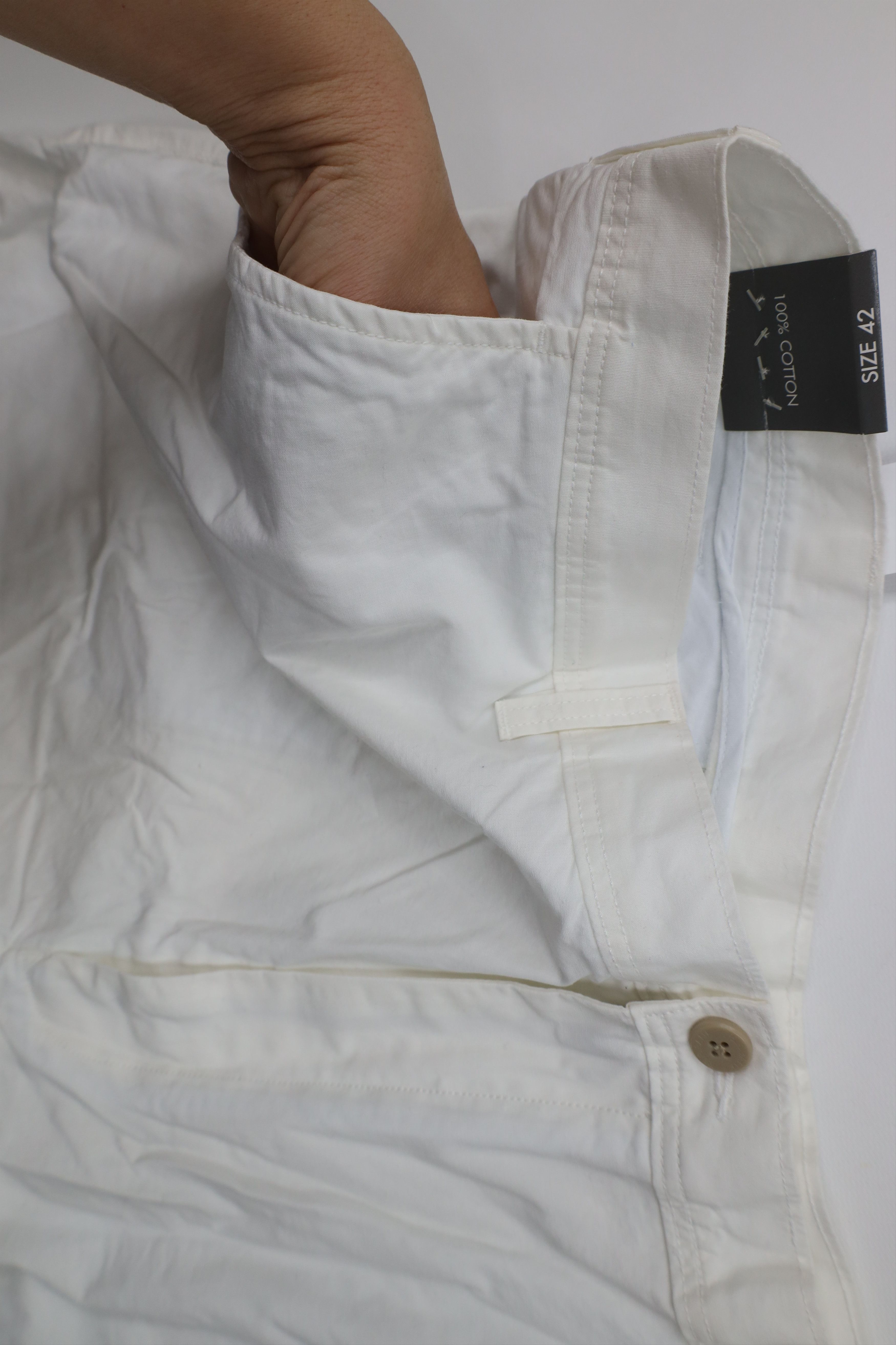 Jos. A. Bank Deadstock Vintage Jos A Bank Golfing Golf Chino Shorts White Size US 42 / EU 58 - 6 Thumbnail