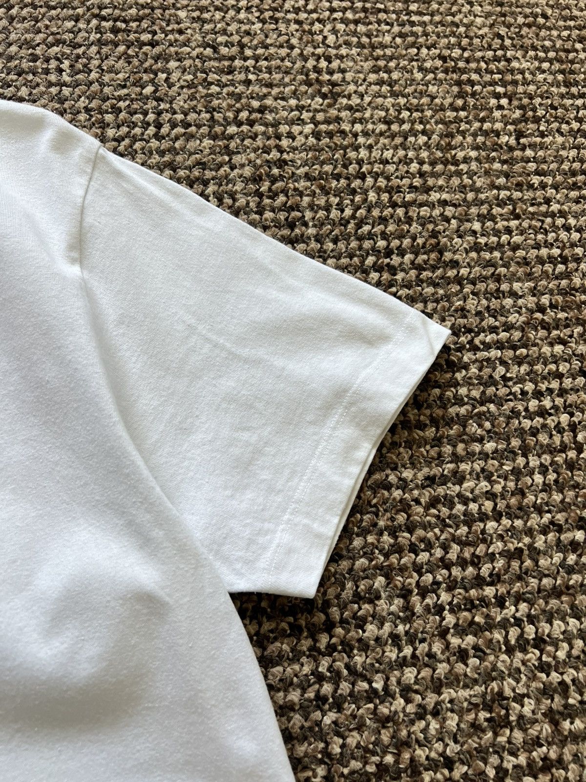 Off-White Off-White Pivot Fish White T Shirt Big Logo M Size Size US M / EU 48-50 / 2 - 8 Thumbnail