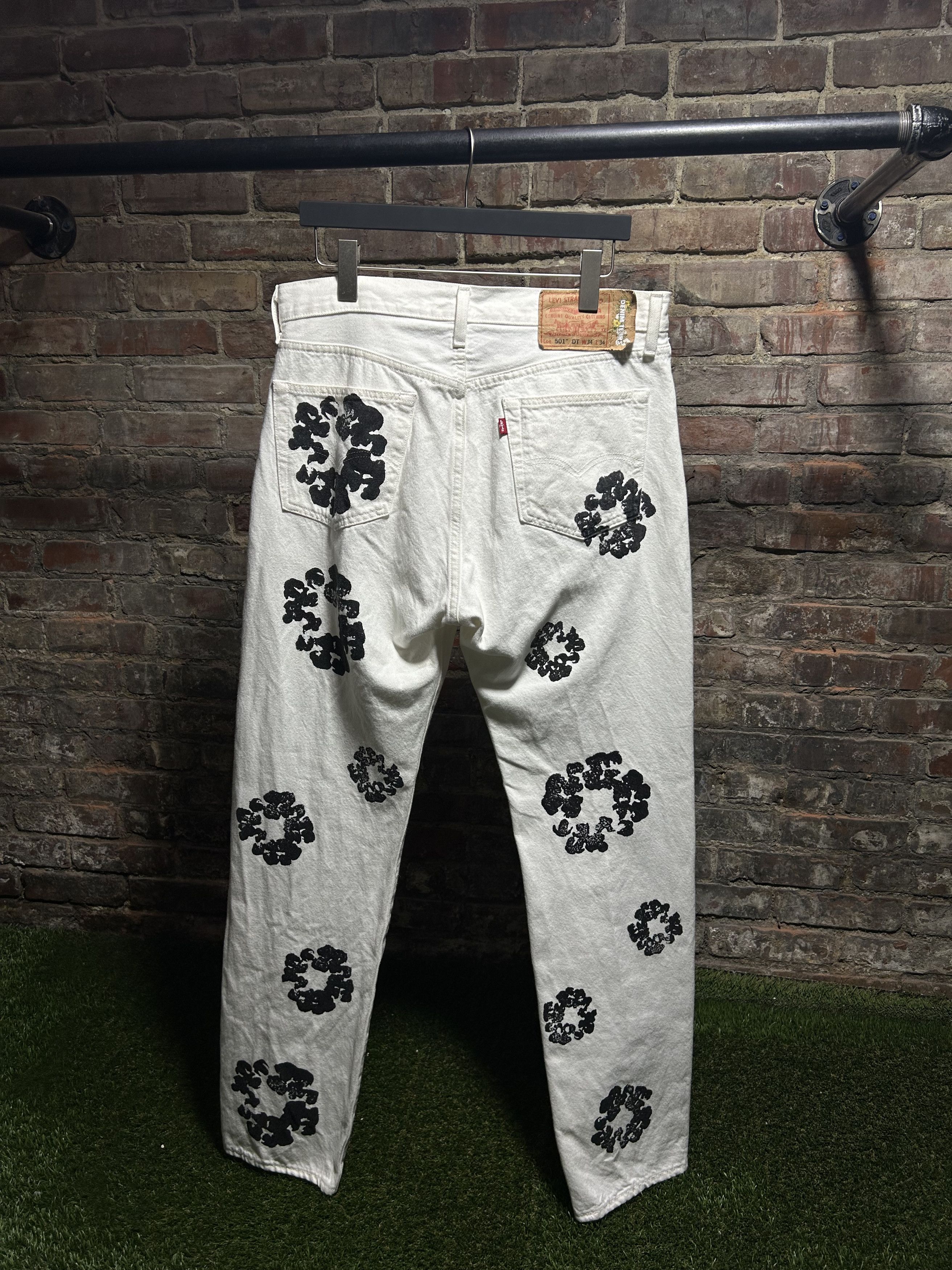 DENIM TEARS × Levi's Denim Tears x Levi's 501 Cotton Wreath Jeans Size US 34 / EU 50 - 3 Thumbnail