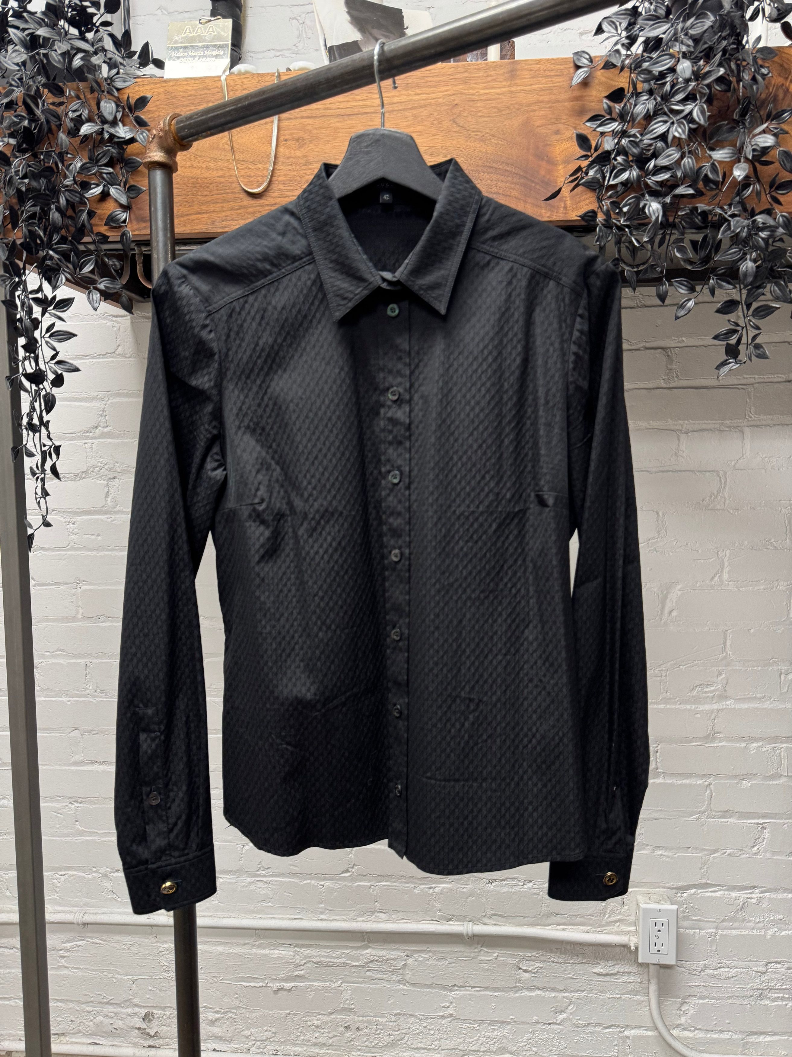 Gucci SS2009 Gucci ‘Micro Monogram’ Black Button Up Shirt Size US S / EU 44-46 / 1 - 1 Thumbnail