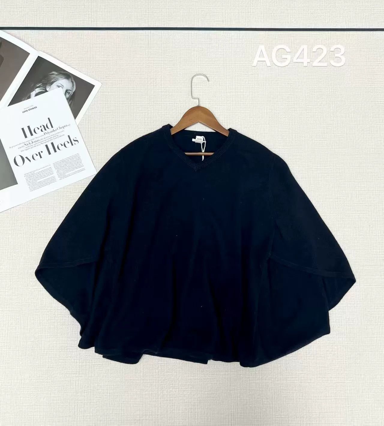 Hermes HERMES Cashmere Cape Sweater Size US XXS / EU 40 - 1 Thumbnail