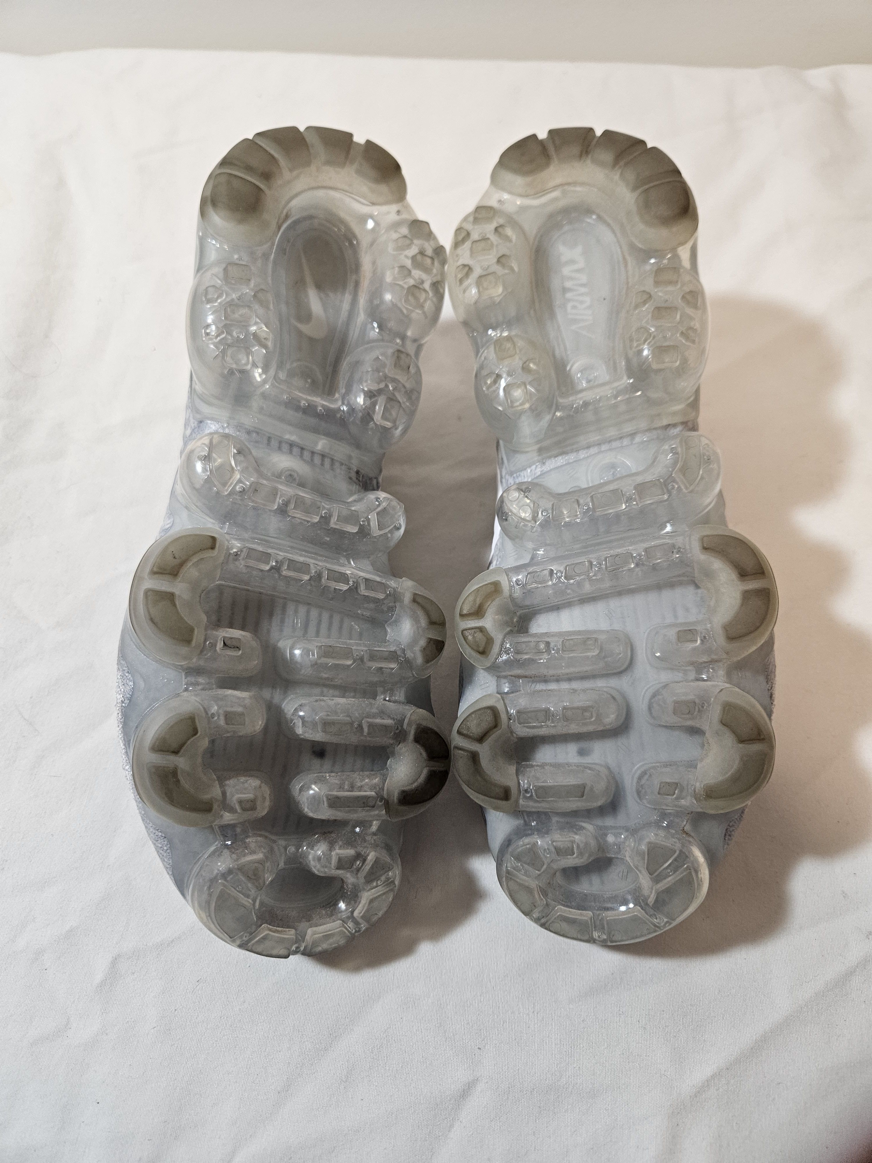 Nike 2017 Nike Air VaporMax Pure Platinum shoes Size US 5 / IT 35 - 7 Thumbnail