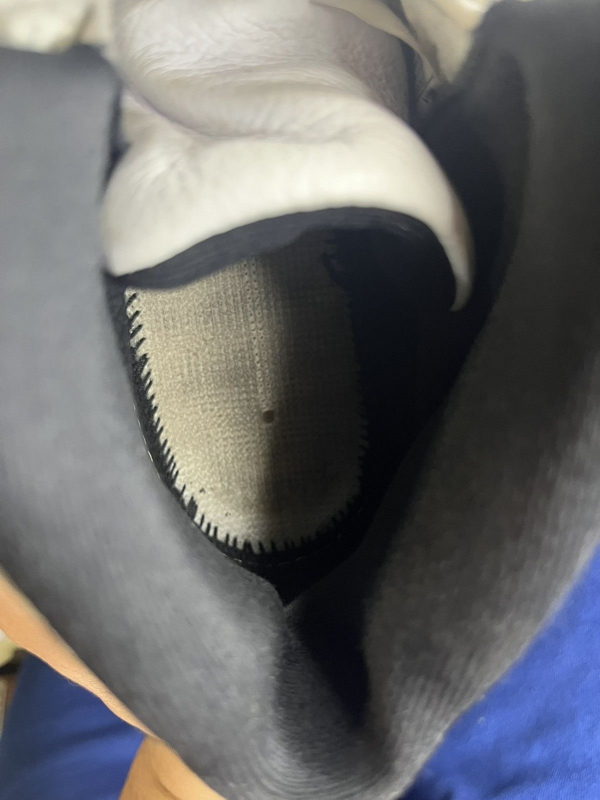 Jordan Brand Jordan 11 GS Gratitude Size US 6.5 / EU 39-40 - 6 Thumbnail