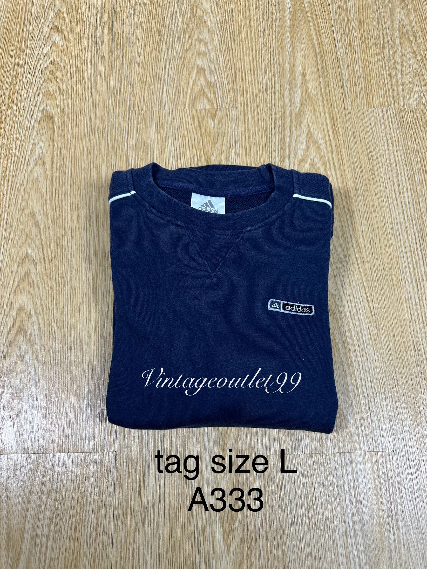 Adidas Adidas Crewneck Vintage Sweatshirt A333 Size US L / EU 52-54 / 3 - 14 Thumbnail