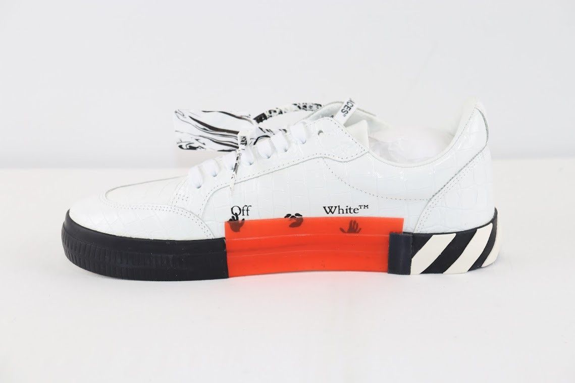 Off-White o1rshd1 Q:2 / New Low Vulcanized Sneaker in White/Beige Size US 9 / EU 42 - 3 Thumbnail