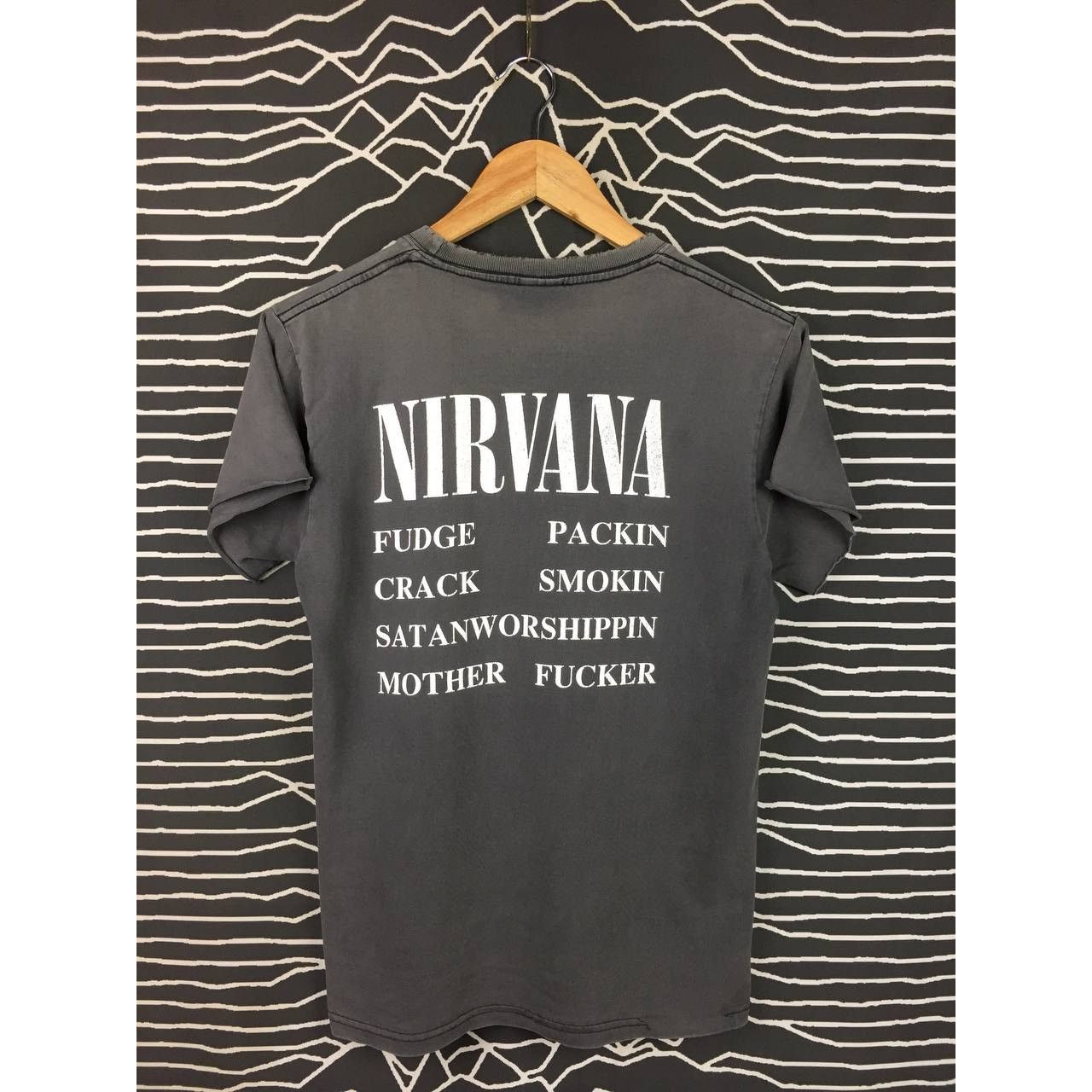 Band Tees Distressed Nirvana Vestibule Grunge Band Kurt Cobain Tee Size US S / EU 44-46 / 1 - 10 Thumbnail