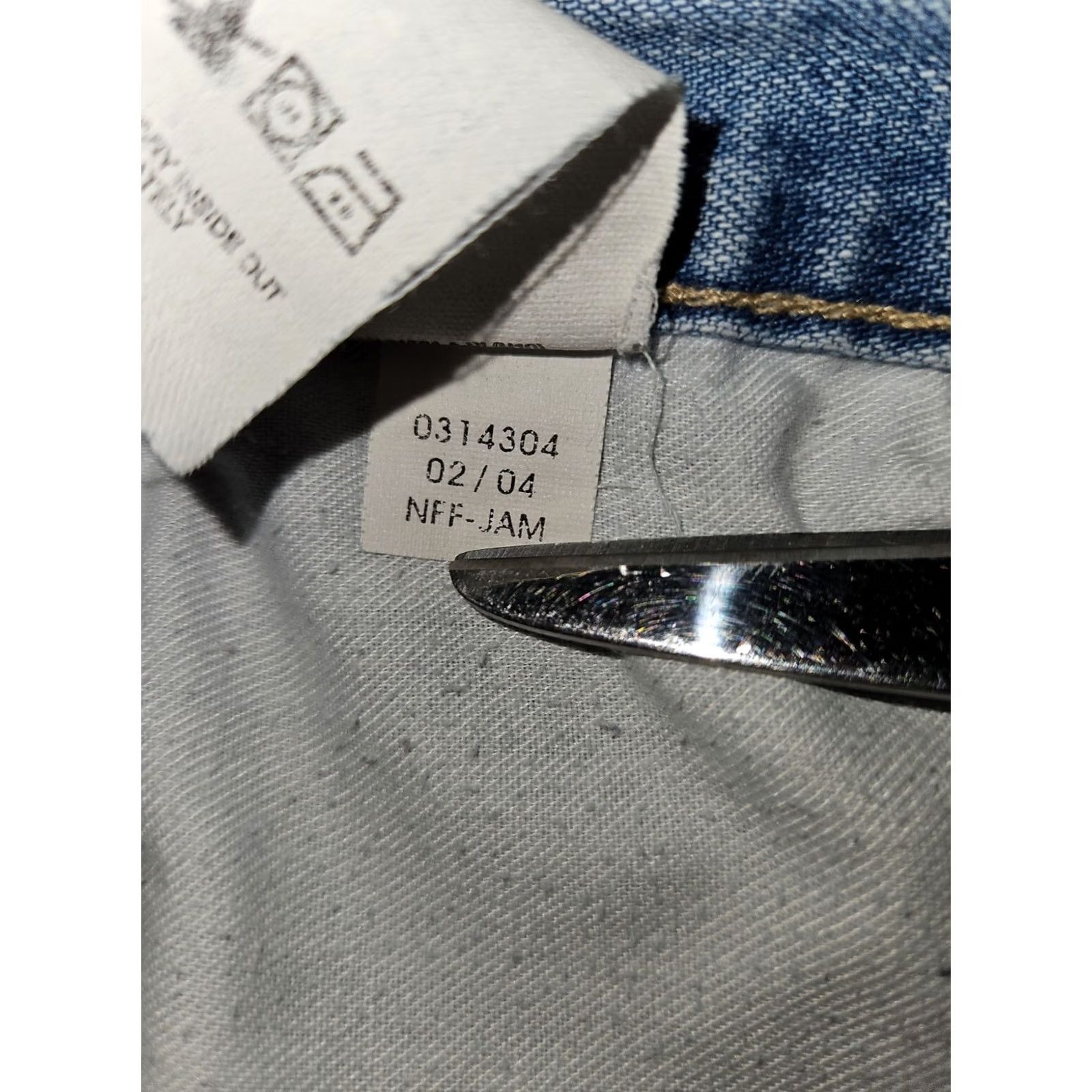 Tommy Hilfiger VINTAGE Tommy Hilfiger Jeans Women 20R Straight Blue Denim Casual Y2K Preppy Mens Womens Girls Size 42" / US 20 - 4 Thumbnail