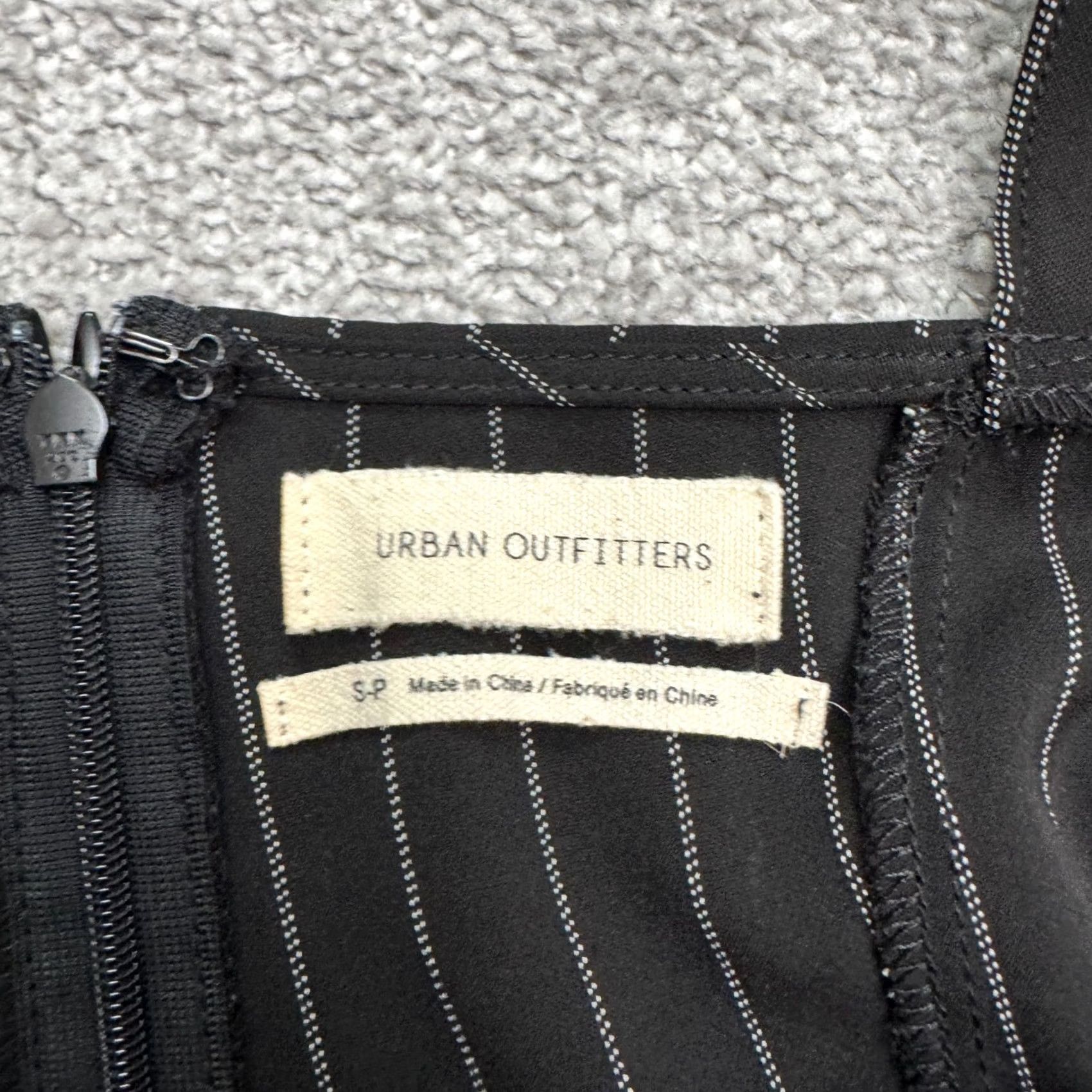 Urban Outfitters VINTAGE skjøn? Size 28" / US 6 / IT 42 - 5 Thumbnail
