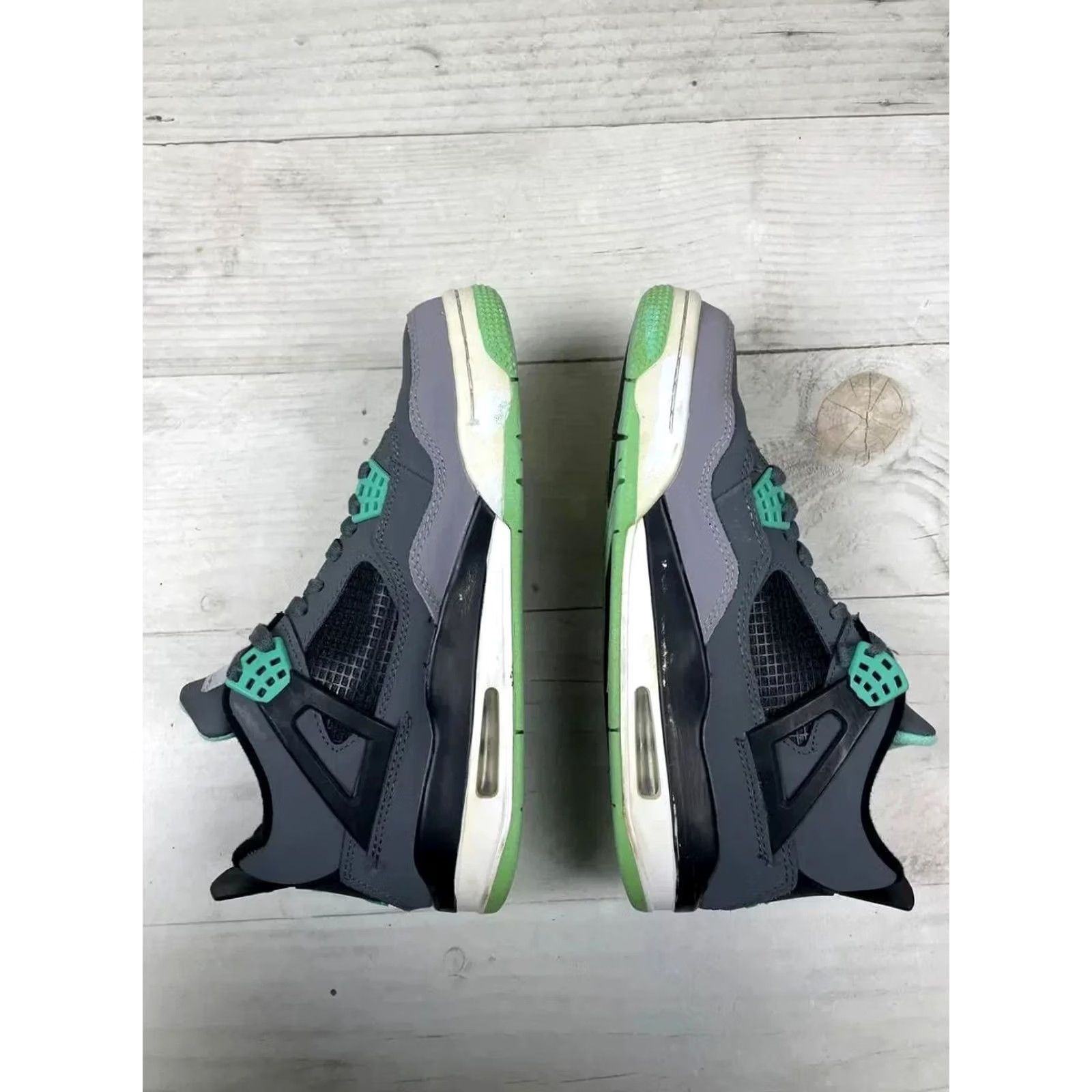 Jordan Brand Jordan Air Jordan 4 Retro Green Glow Sneakers Men US 8.5 Size US 9 / EU 42 - 4 Thumbnail