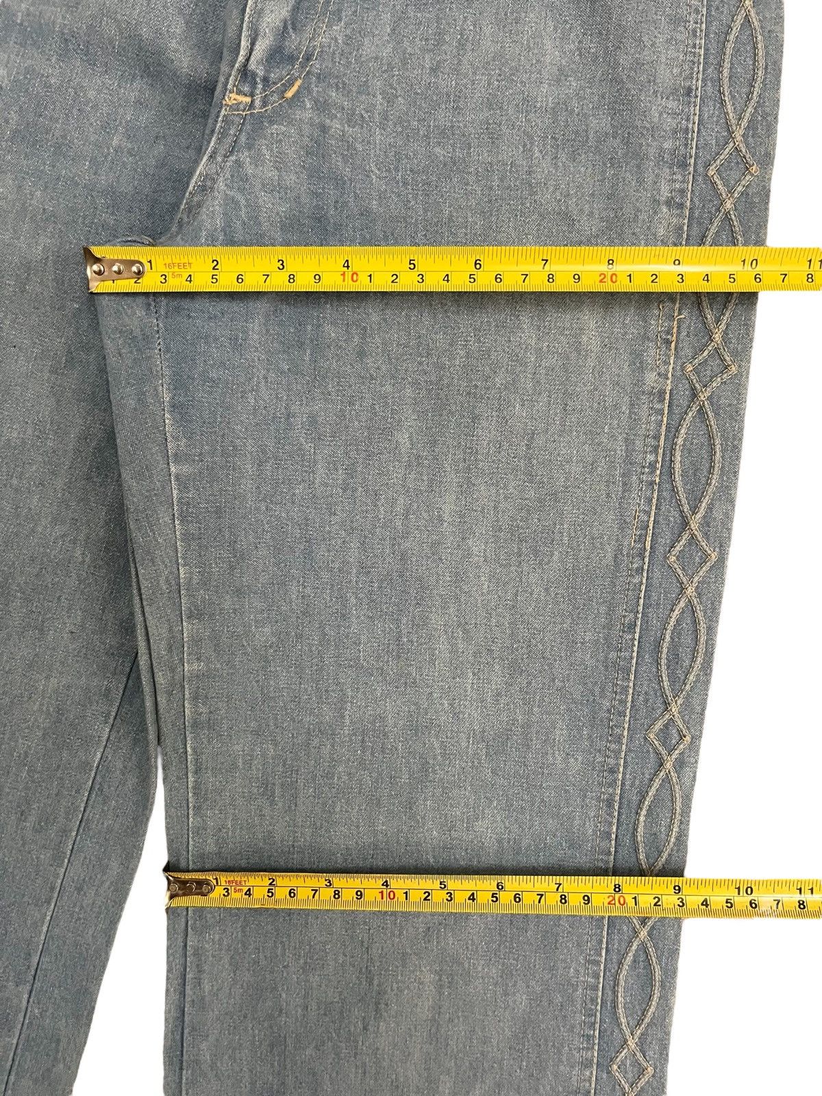 Japanese Brand Vintage Japanese Brand Lace Spiral Design Flare Jeans Size 24" / US 00 / IT 34 - 14 Thumbnail