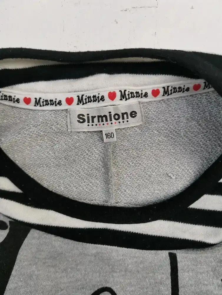 Disney × Mickey Mouse Disney Minnie Mouse Big Logo Sweatshirts Size US M / EU 48-50 / 2 - 5 Thumbnail