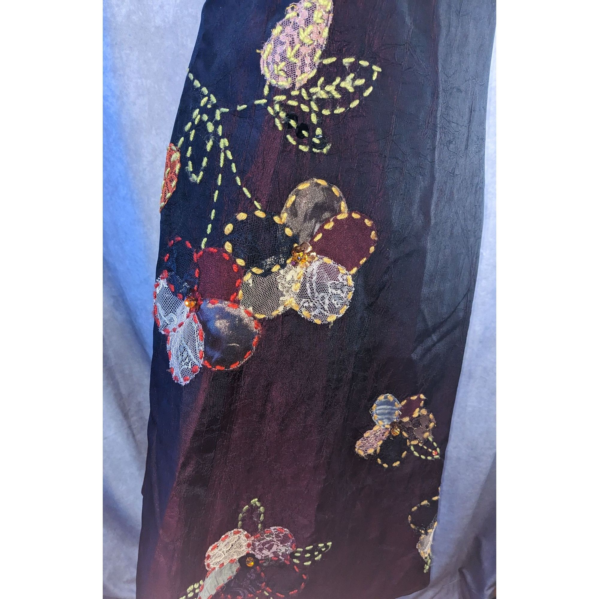 Other Cranberry Raw Silk Formal Dress With Embroidered Floral Acce Size S / US 4 / IT 40 - 4 Thumbnail
