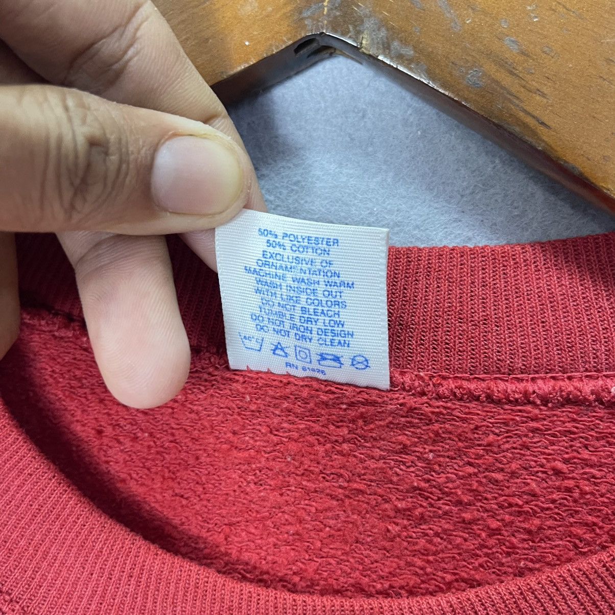 Velva Sheen Vintage 1990s Velva Sheen Piglet Graphic Sweatshirt USA Size US M / EU 48-50 / 2 - 8 Thumbnail