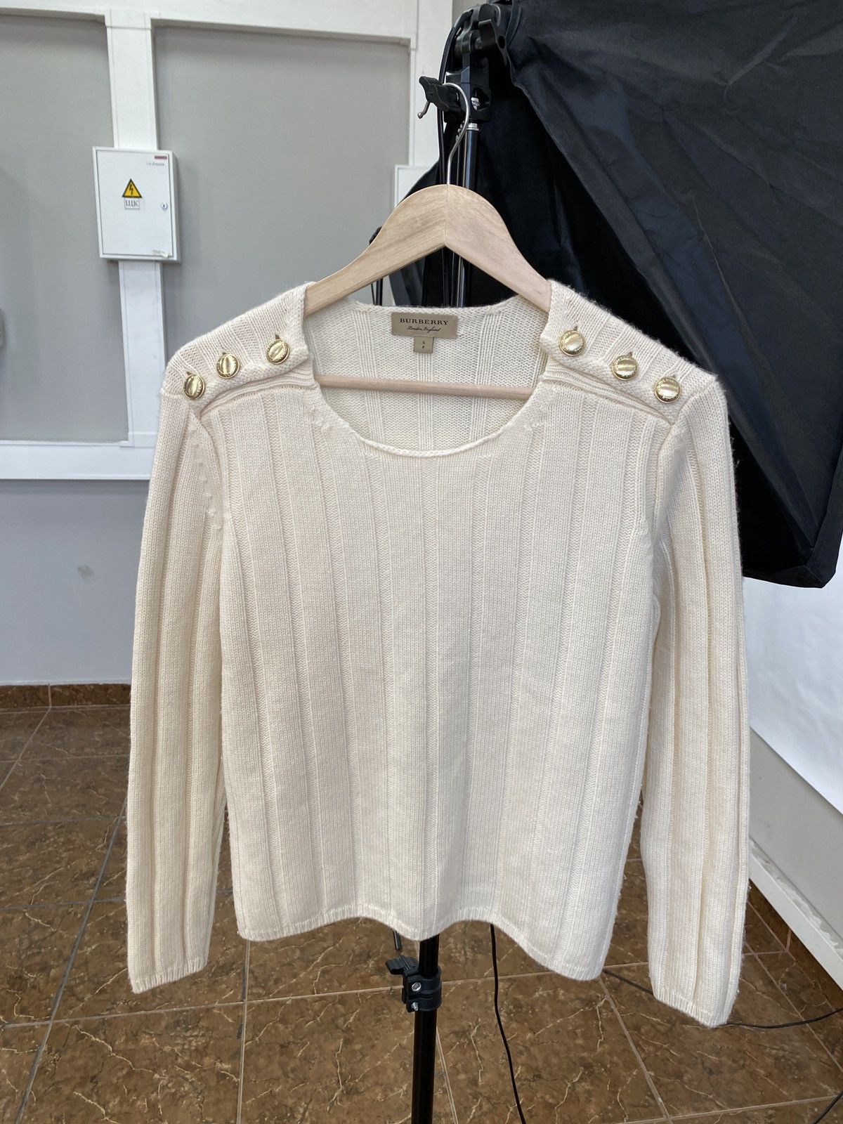 Burberry Burberry London England Cashmere Sweaters Y2K Rare Retro Size S / US 4 / IT 40 - 1 Thumbnail