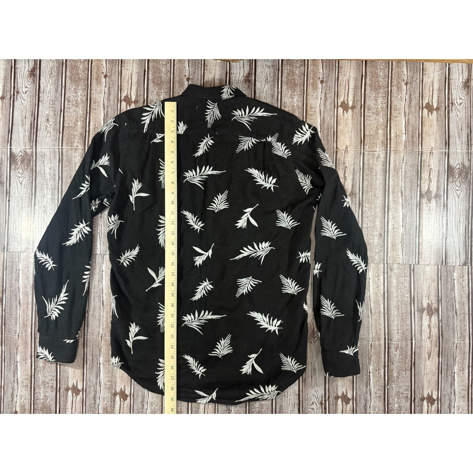 Our Legacy Our Legacy wool blend Embroidered leaf shirt color black whi Size US XXL / EU 58 / 5 - 7 Thumbnail