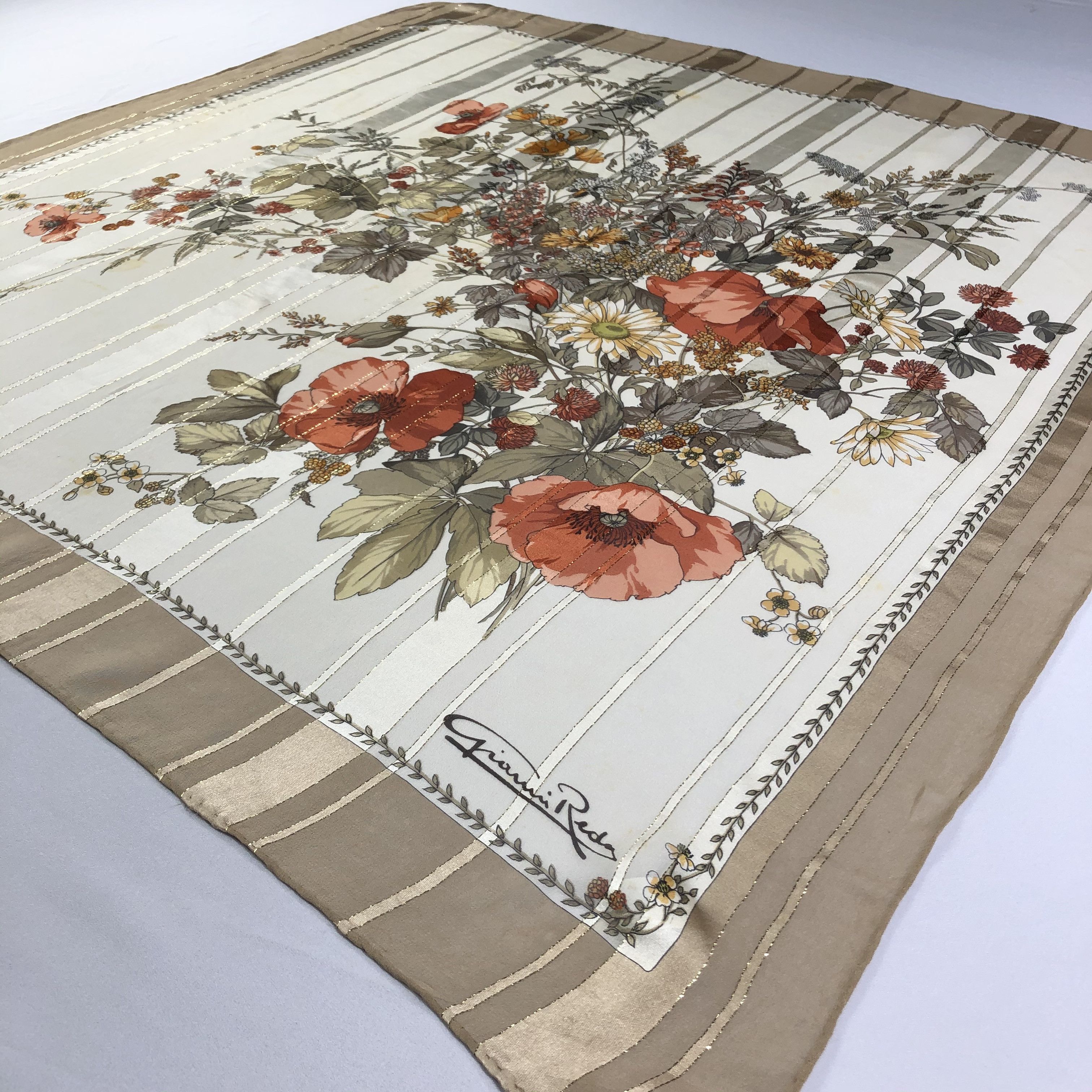 Vintage Vintage Gianni Reda Silk Scarf Size ONE SIZE - 4 Thumbnail